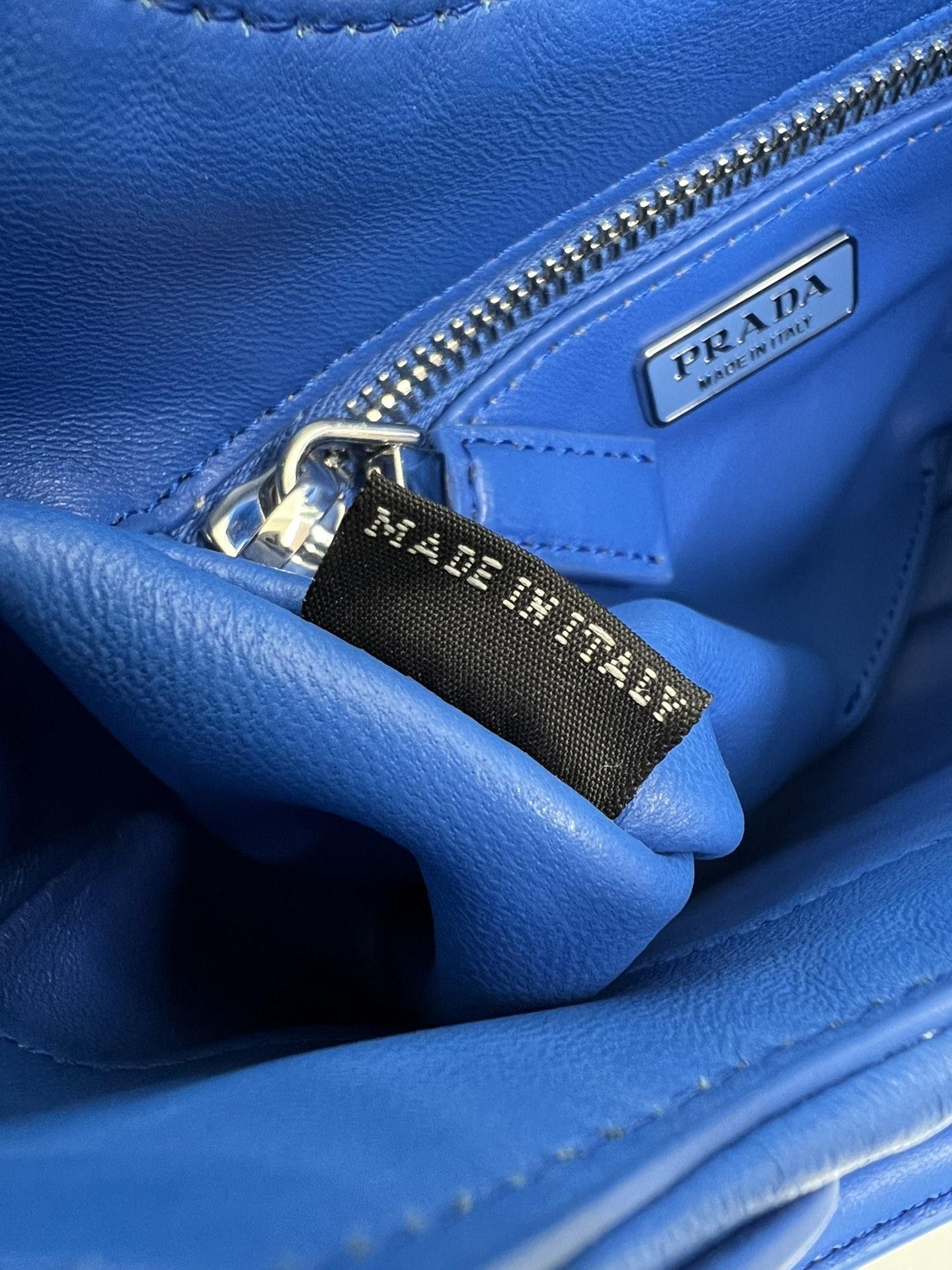 P R A D A Prada Moon Re-nylon and Leather Bag 레플리카 16번 이미지 - Bag | 세미샵 레플리카 사이트