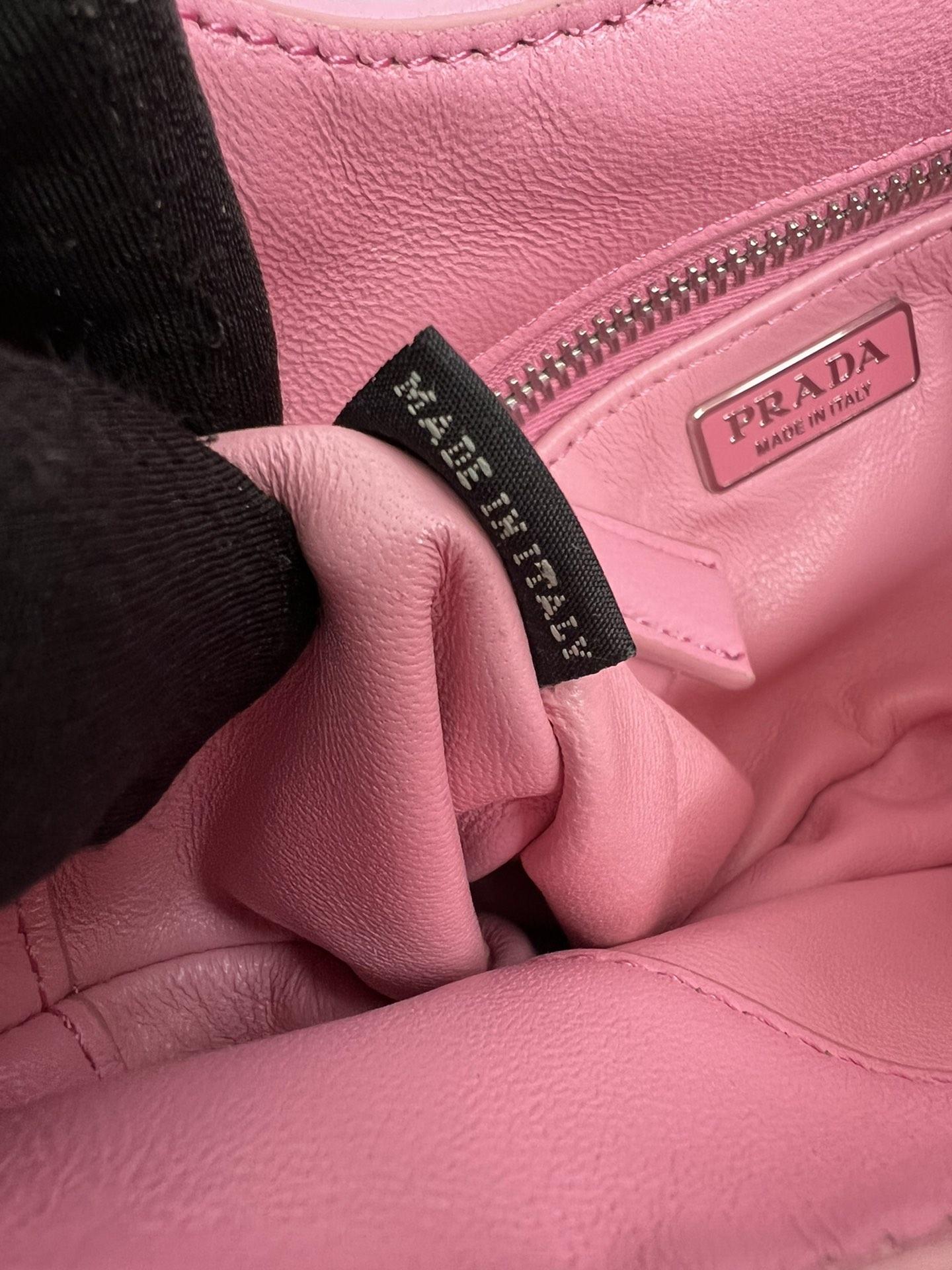 P R A D A Prada Moon Re-nylon and Leather Bag 레플리카 32번 이미지 - Bag | 세미샵 레플리카 사이트