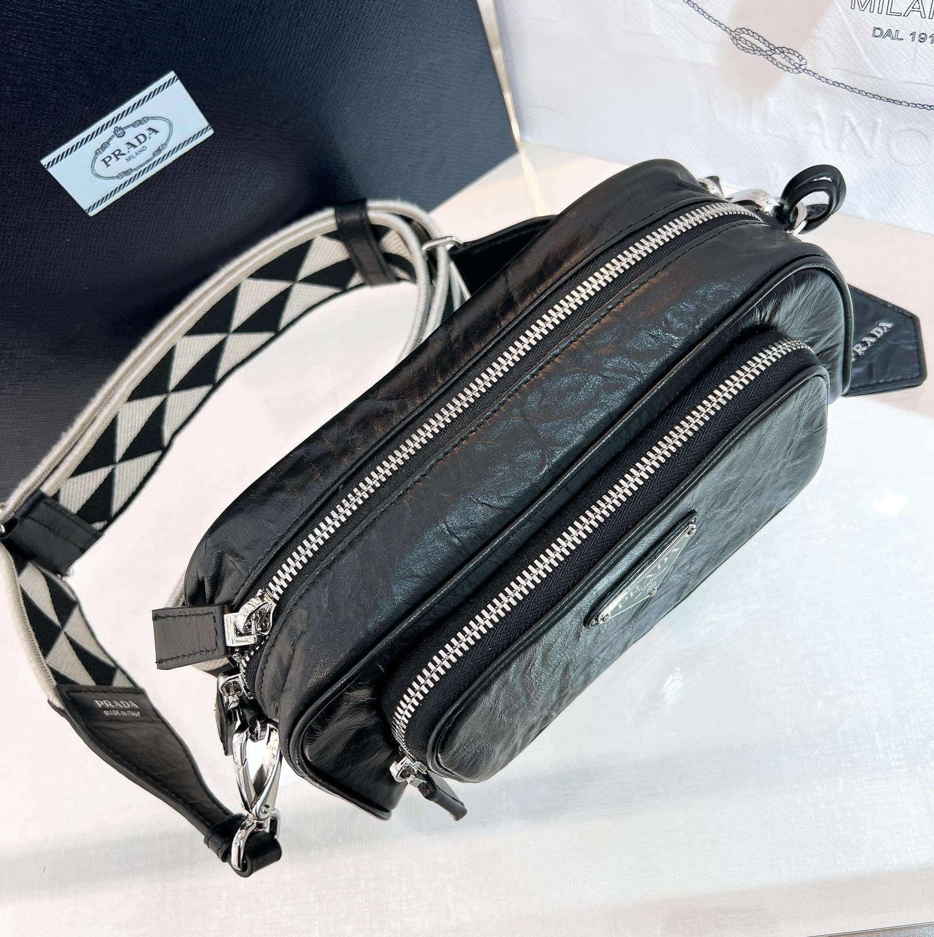 P R A D A Prada Nappa Antique Leather Multi Pocket Shoulder 레플리카 19번 이미지 - Bag | 세미샵 레플리카 사이트