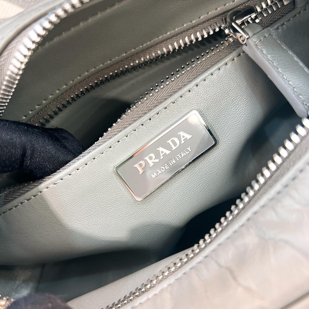 P R A D A Prada Nappa Antique Leather Multi Pocket Shoulder 레플리카 28번 이미지 - Bag | 세미샵 레플리카 사이트