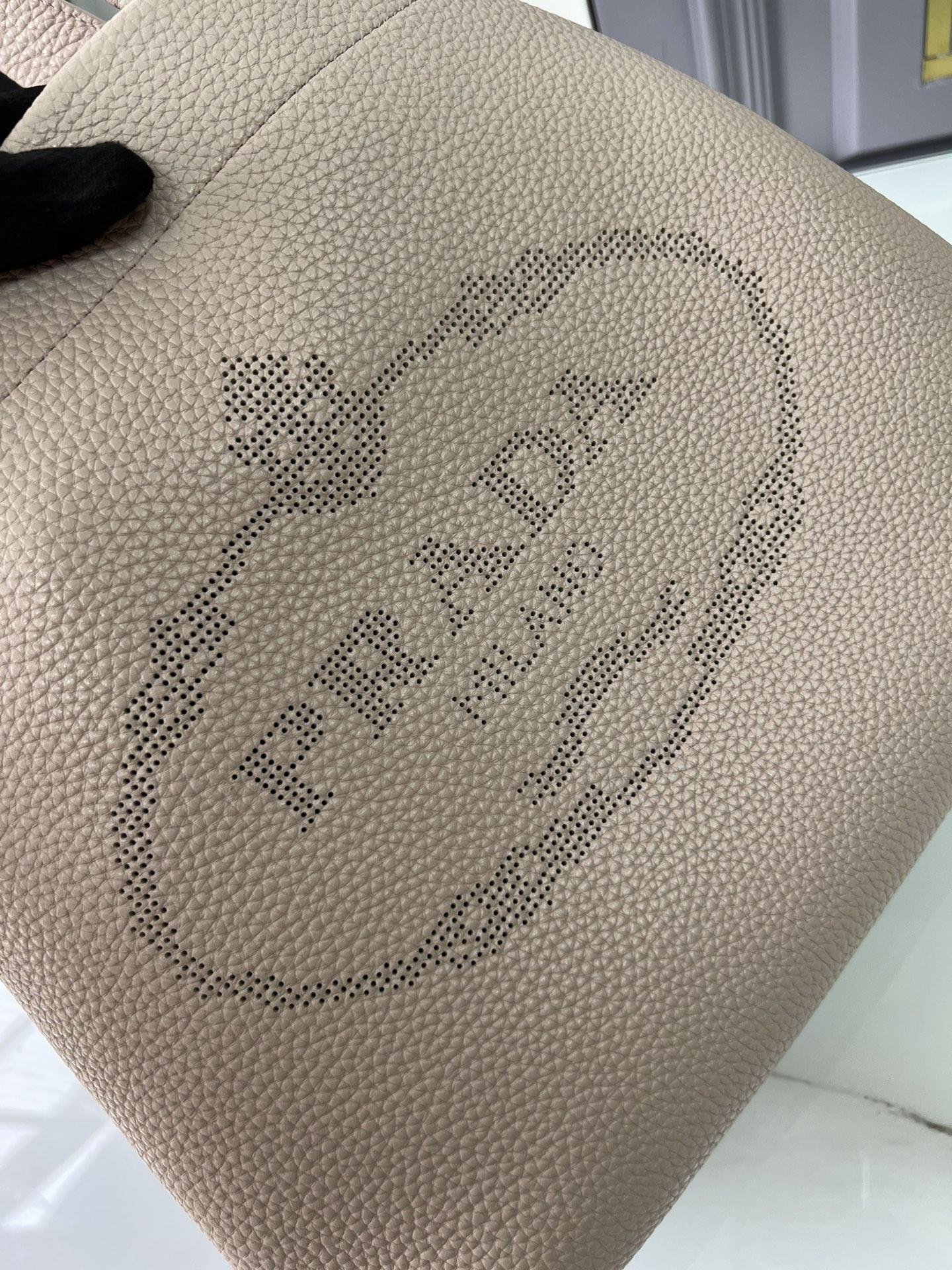 P R A D A Prada Perforate Logo Leather Tote 레플리카 13번 이미지 - Bag | 세미샵 레플리카 사이트