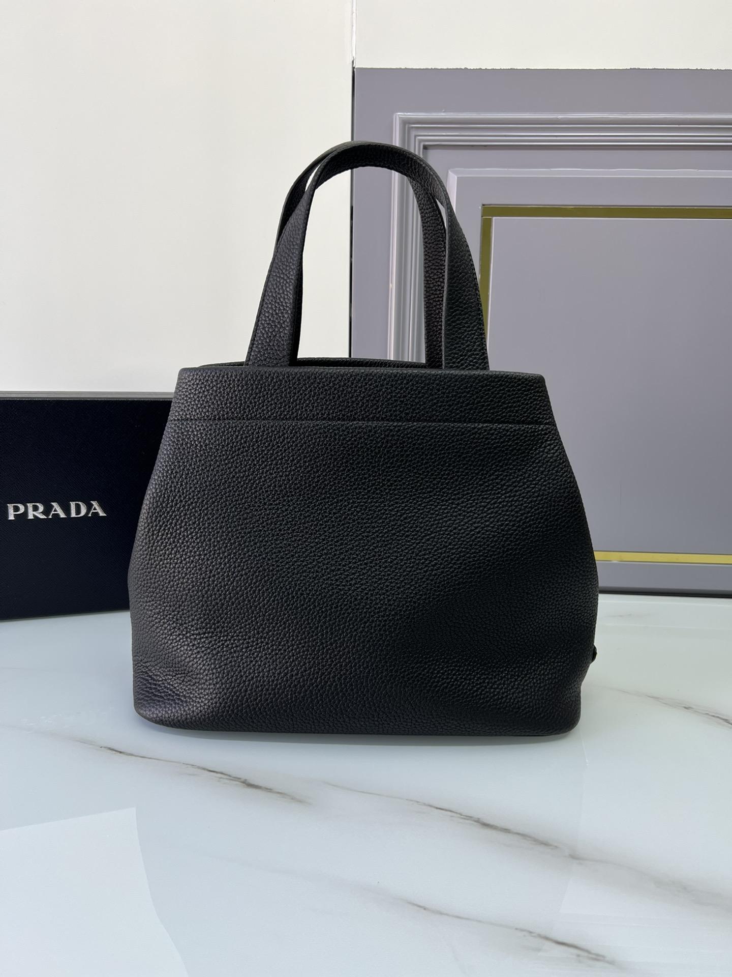 P R A D A Prada Perforate Logo Leather Tote 레플리카 26번 이미지 - Bag | 세미샵 레플리카 사이트