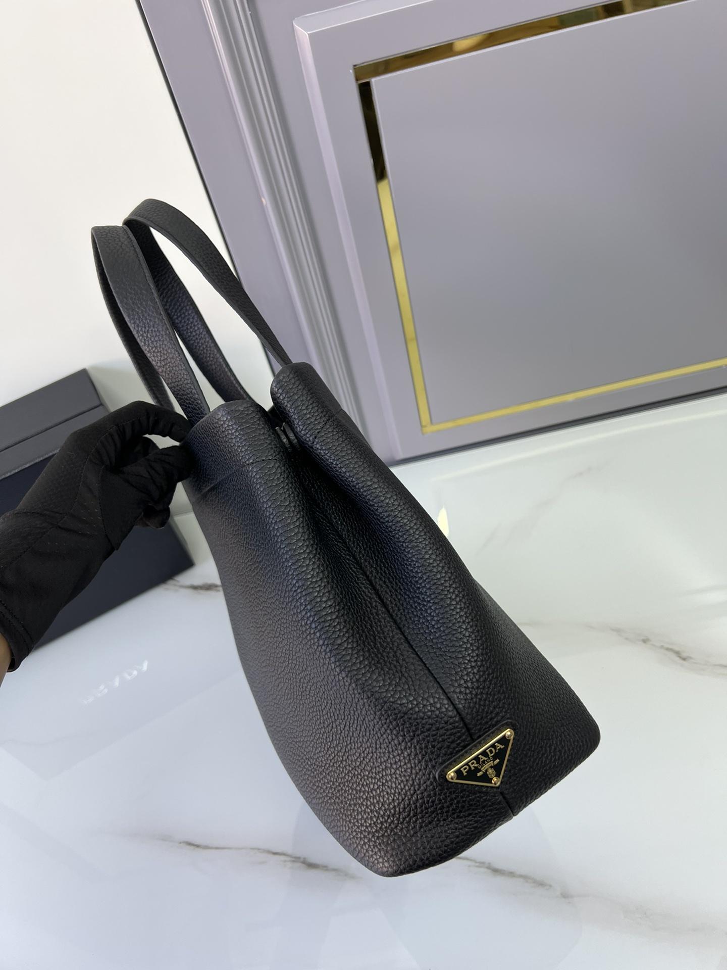 P R A D A Prada Perforate Logo Leather Tote 레플리카 27번 이미지 - Bag | 세미샵 레플리카 사이트