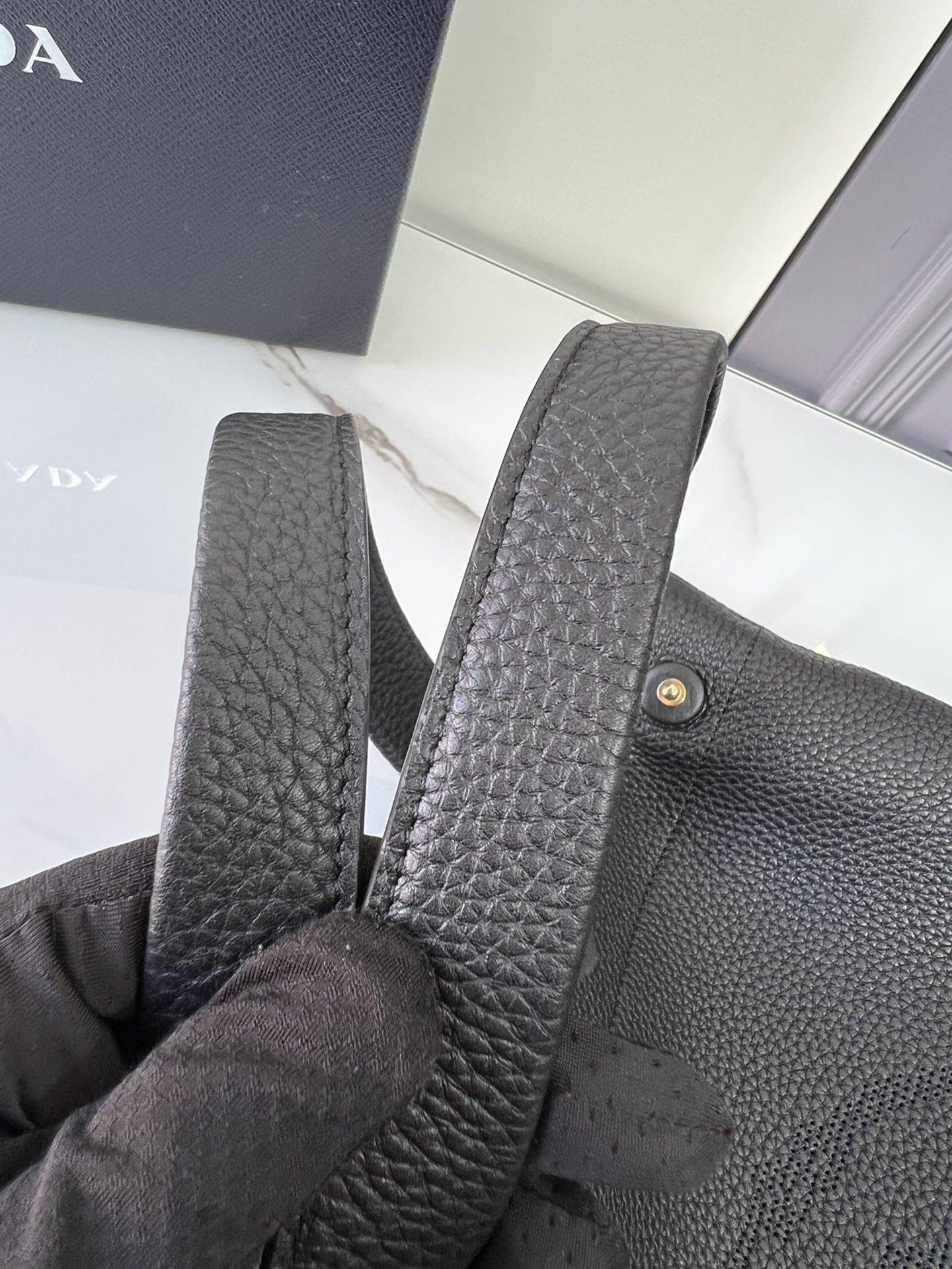 P R A D A Prada Perforate Logo Leather Tote 레플리카 30번 이미지 - Bag | 세미샵 레플리카 사이트