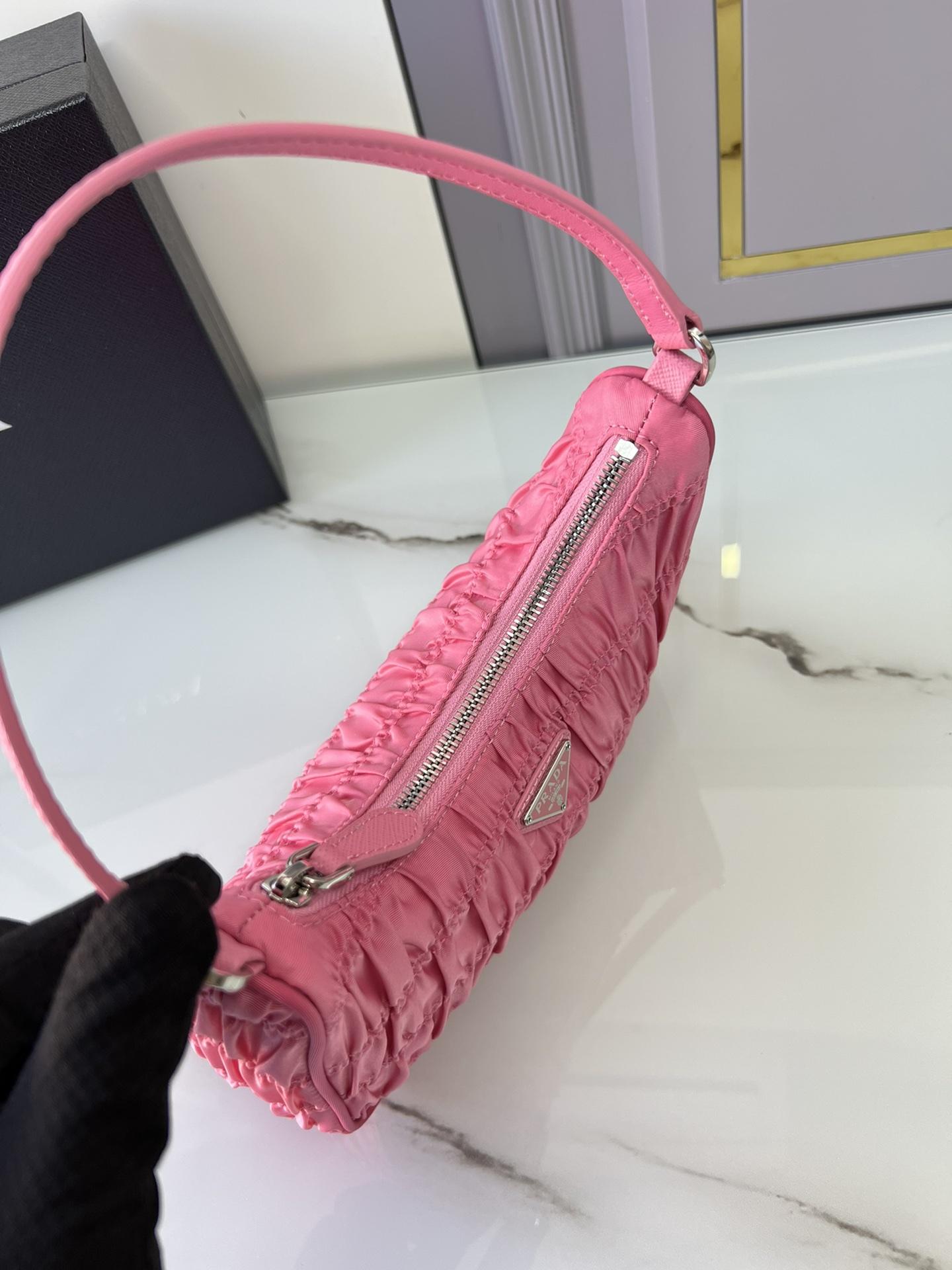 P R A D A Prada Re-Edition 2000 Hobo 레플리카 24번 이미지 - Bag | 세미샵 레플리카 사이트