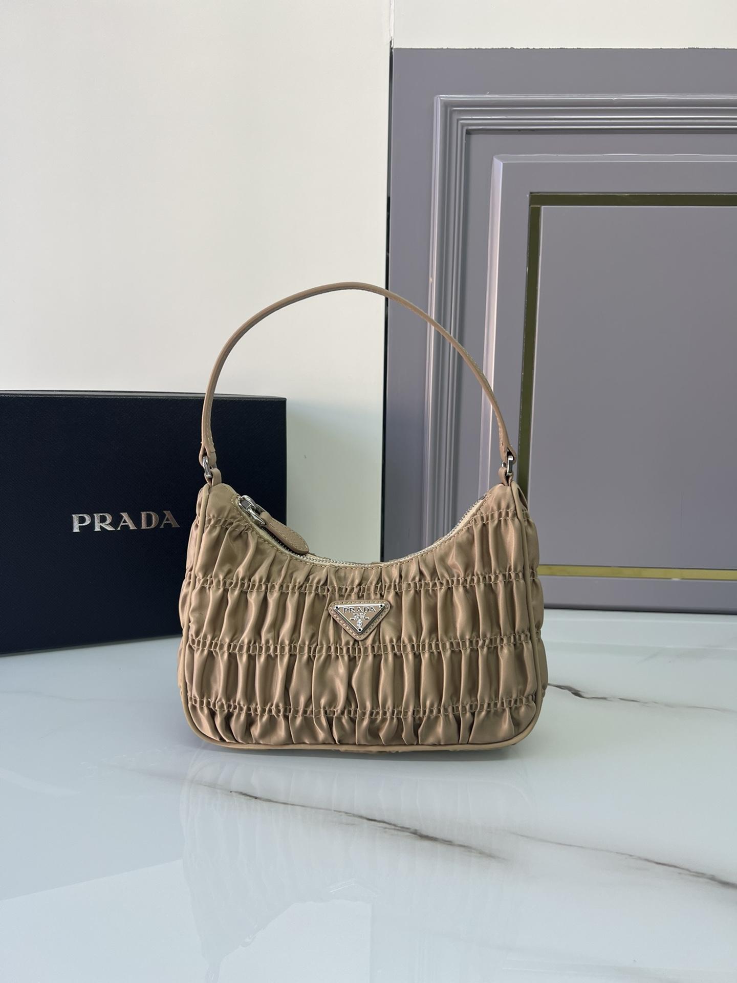 P R A D A Prada Re-Edition 2000 Hobo 레플리카 4번 이미지 - Bag | 세미샵 레플리카 사이트
