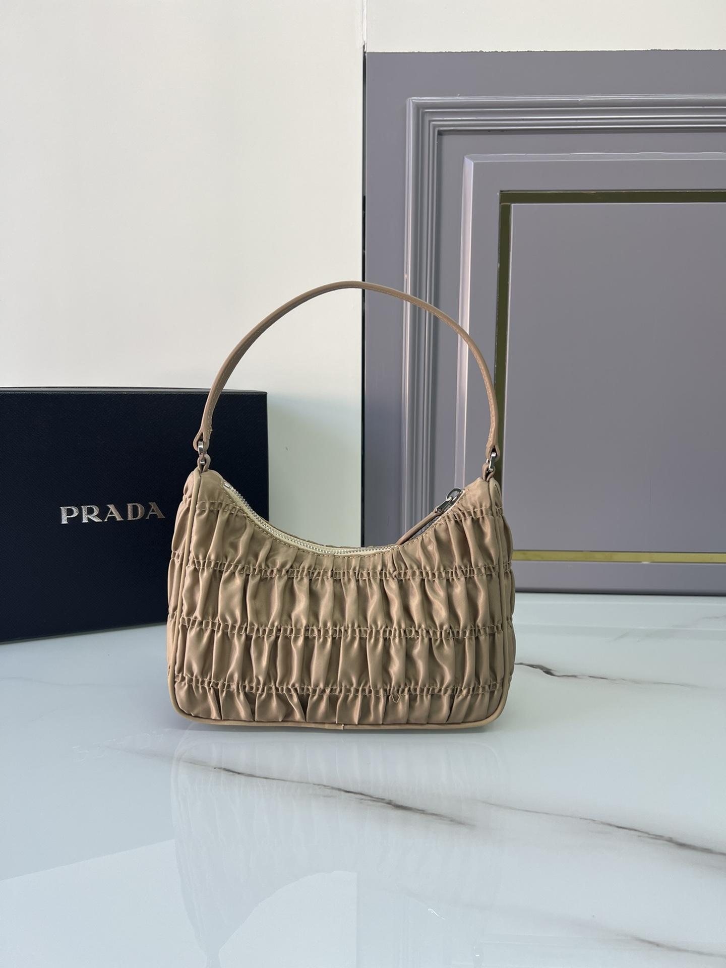 P R A D A Prada Re-Edition 2000 Hobo 레플리카 5번 이미지 - Bag | 세미샵 레플리카 사이트