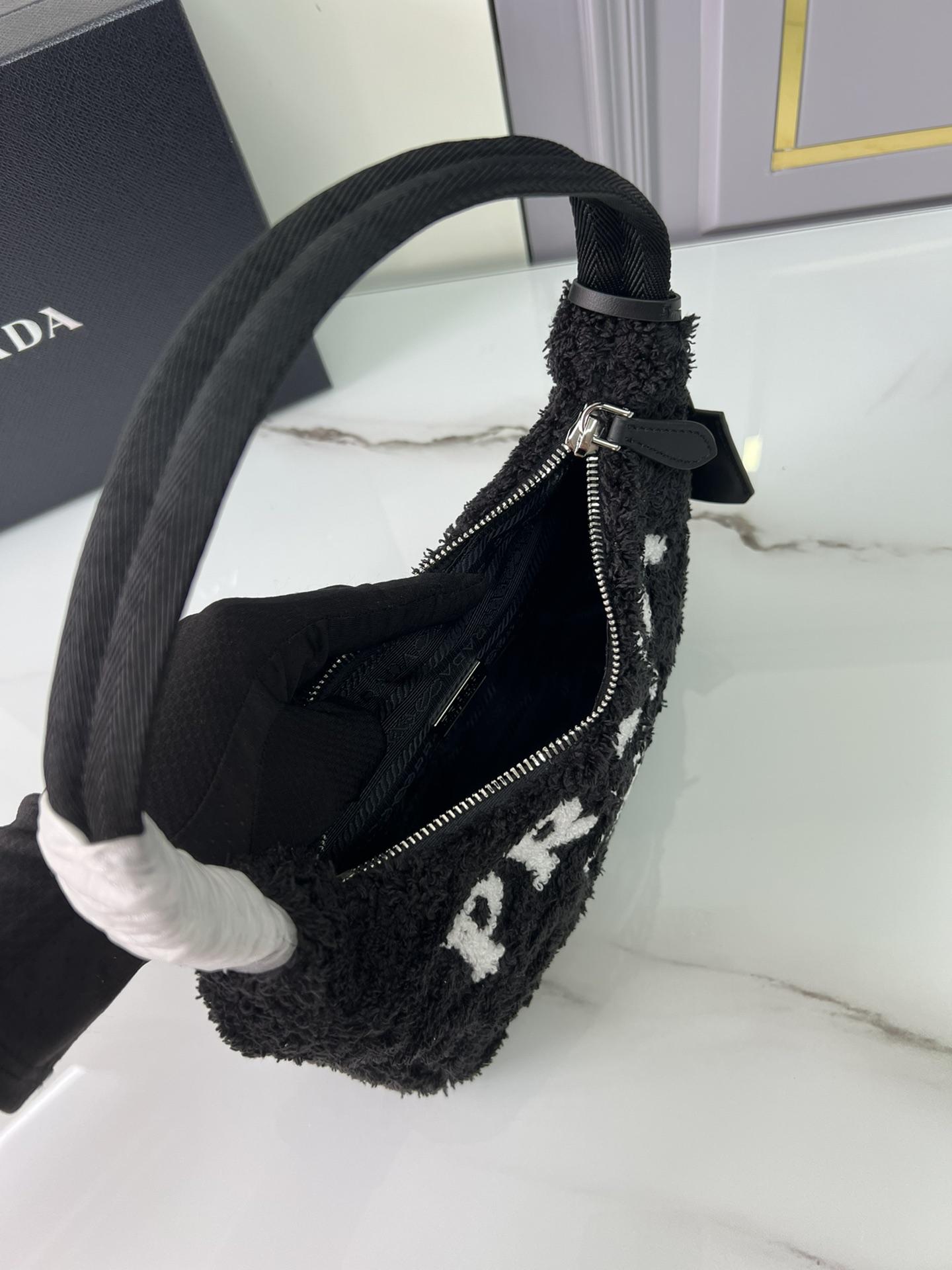P R A D A Prada Re-Edition 2000 Terry Mini 레플리카 4번 이미지 - Bag | 세미샵 레플리카 사이트