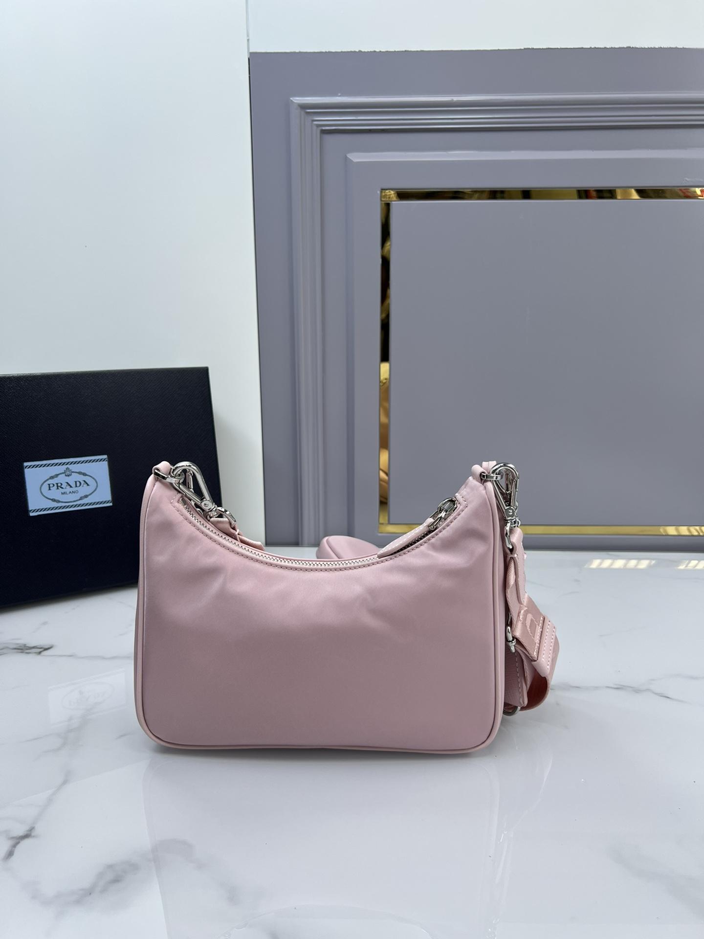 P R A D A Prada Re-Edition 2005 Nylon Hobo 레플리카 16번 이미지 - Bag | 세미샵 레플리카 사이트