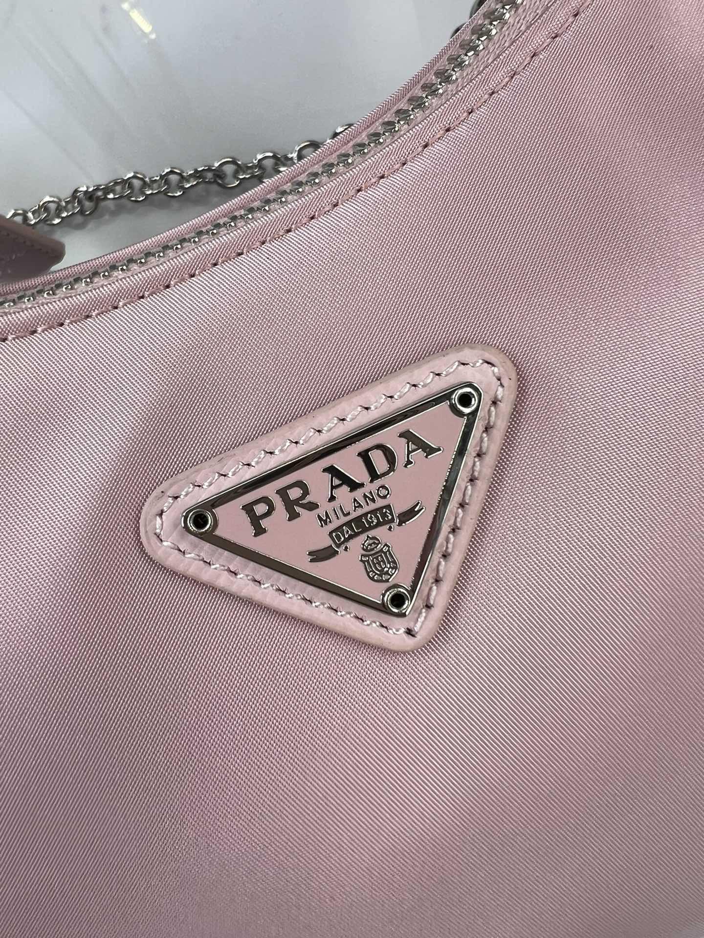 P R A D A Prada Re-Edition 2005 Nylon Hobo 레플리카 19번 이미지 - Bag | 세미샵 레플리카 사이트