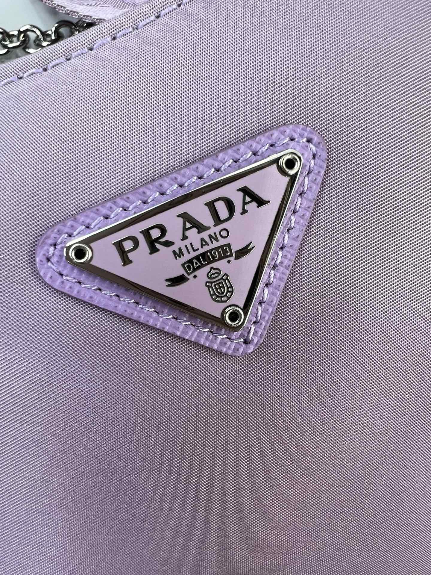 P R A D A Prada Re-Edition 2005 Nylon Hobo 레플리카 51번 이미지 - Bag | 세미샵 레플리카 사이트