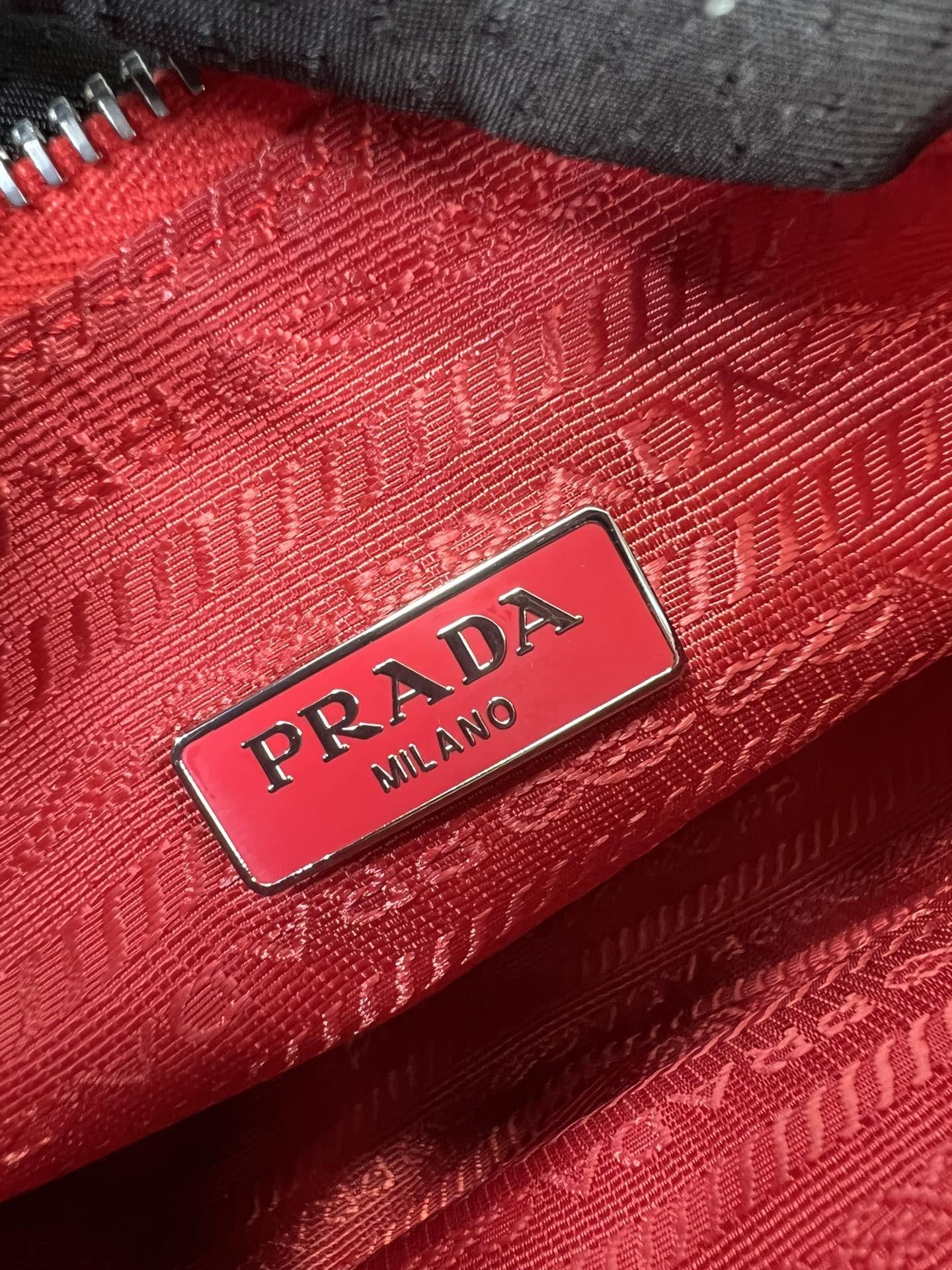 P R A D A Prada Re-Edition 2005 Nylon Hobo 레플리카 62번 이미지 - Bag | 세미샵 레플리카 사이트