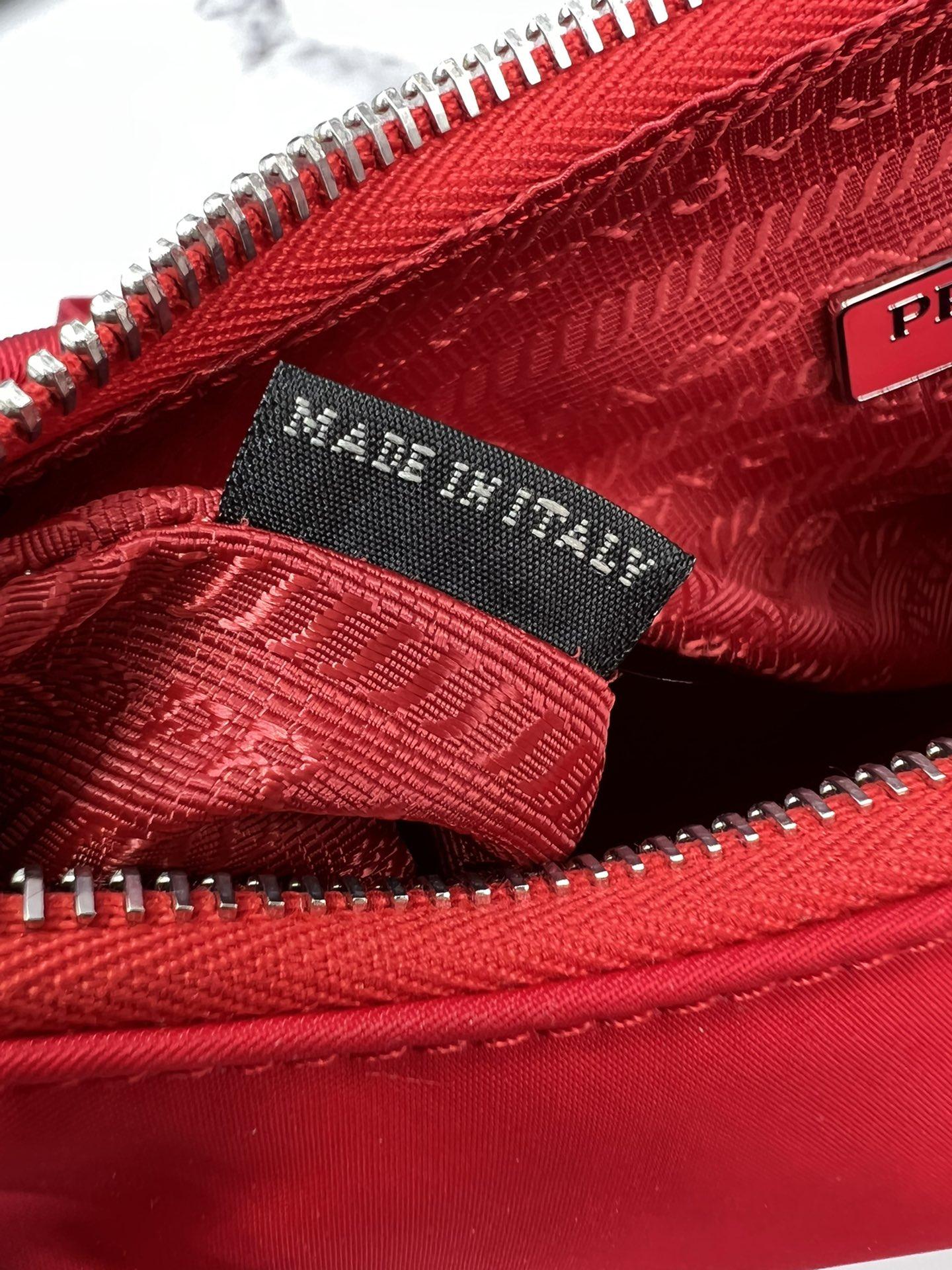 P R A D A Prada Re-Edition 2005 Nylon Hobo 레플리카 63번 이미지 - Bag | 세미샵 레플리카 사이트