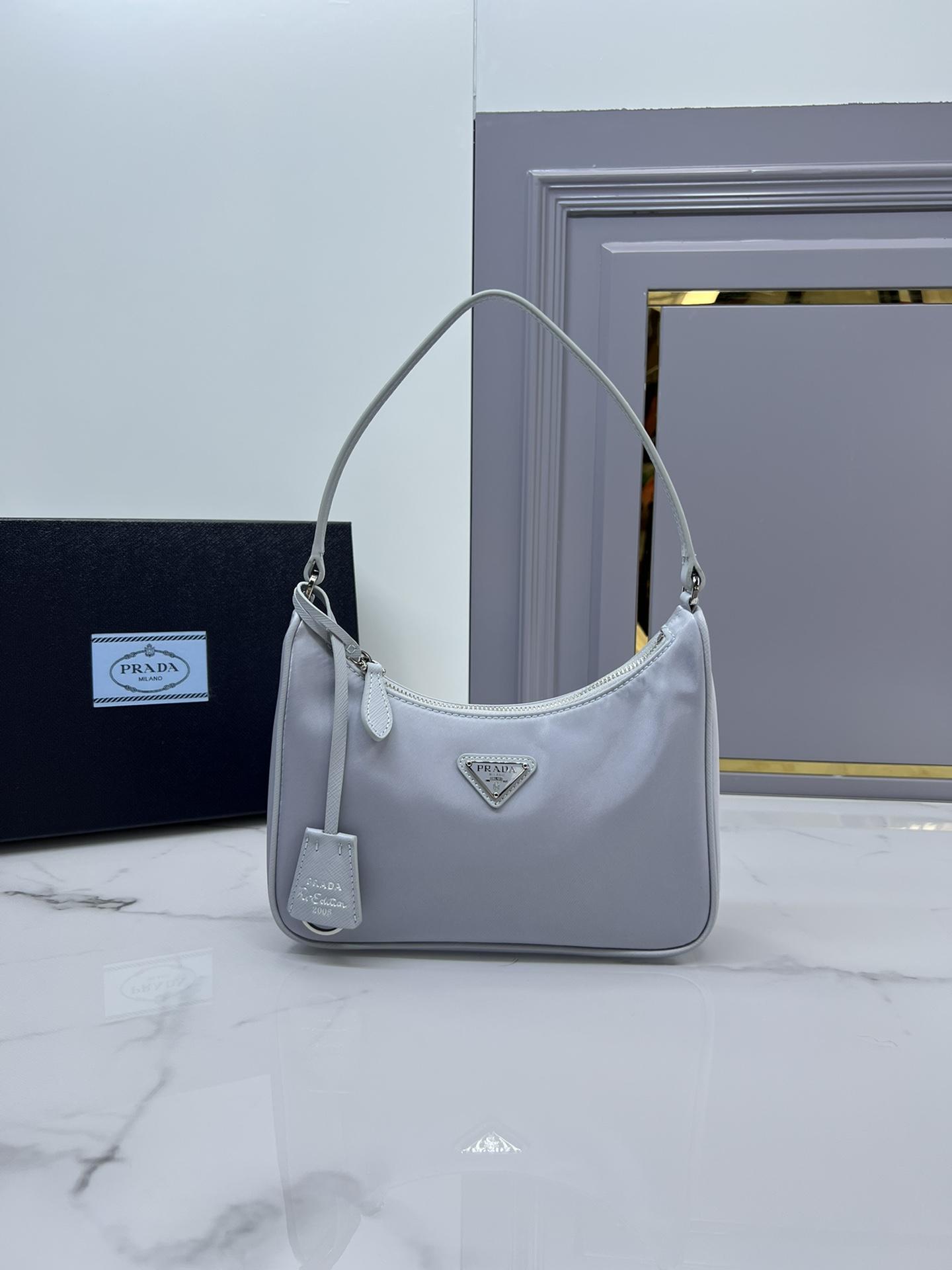 P R A D A Prada Re-Edition 2005 Nylon Shoulder 레플리카 9번 이미지 - Bag | 세미샵 레플리카 사이트