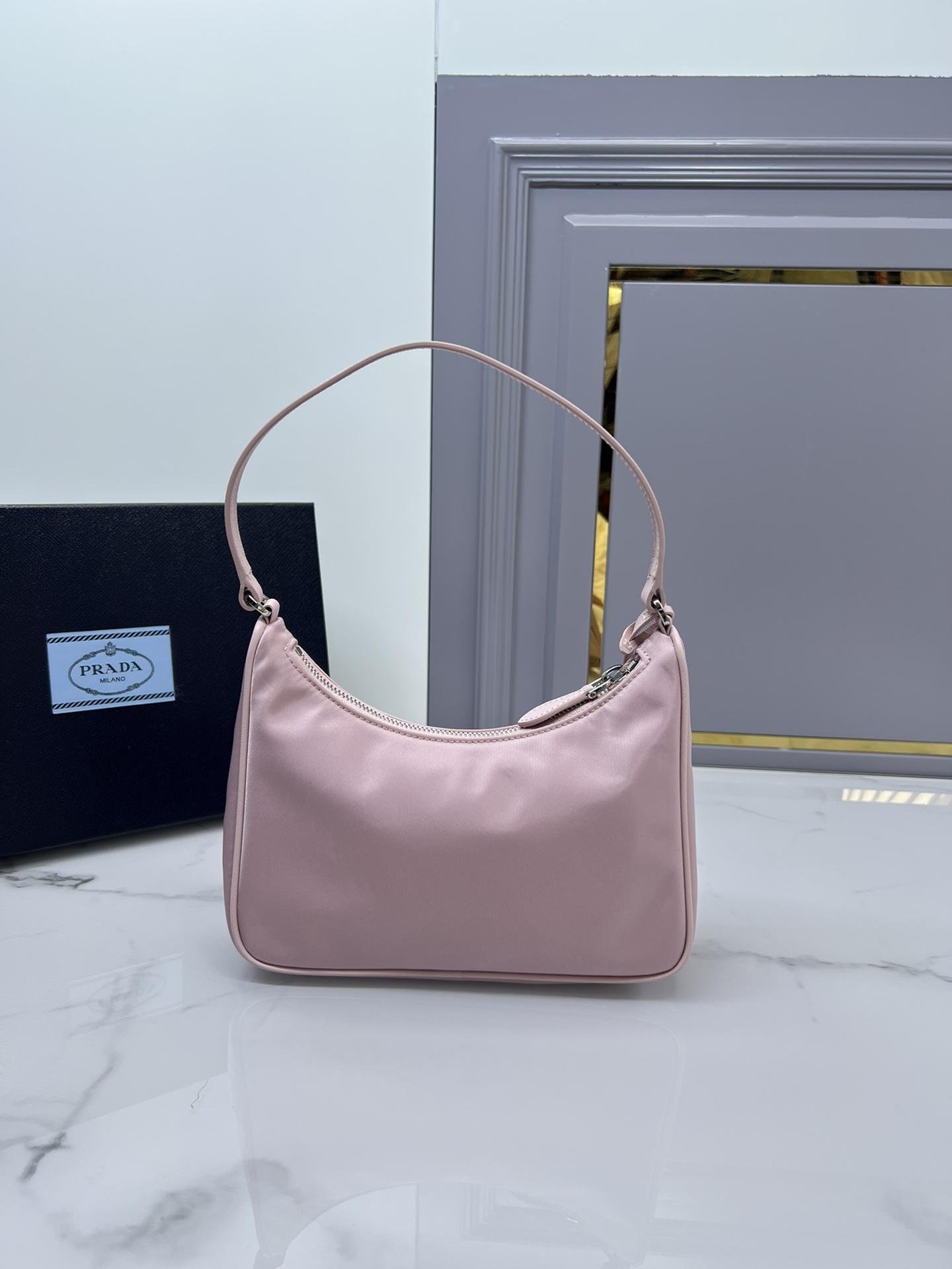P R A D A Prada Re-Edition 2005 Nylon Shoulder 레플리카 18번 이미지 - Bag | 세미샵 레플리카 사이트