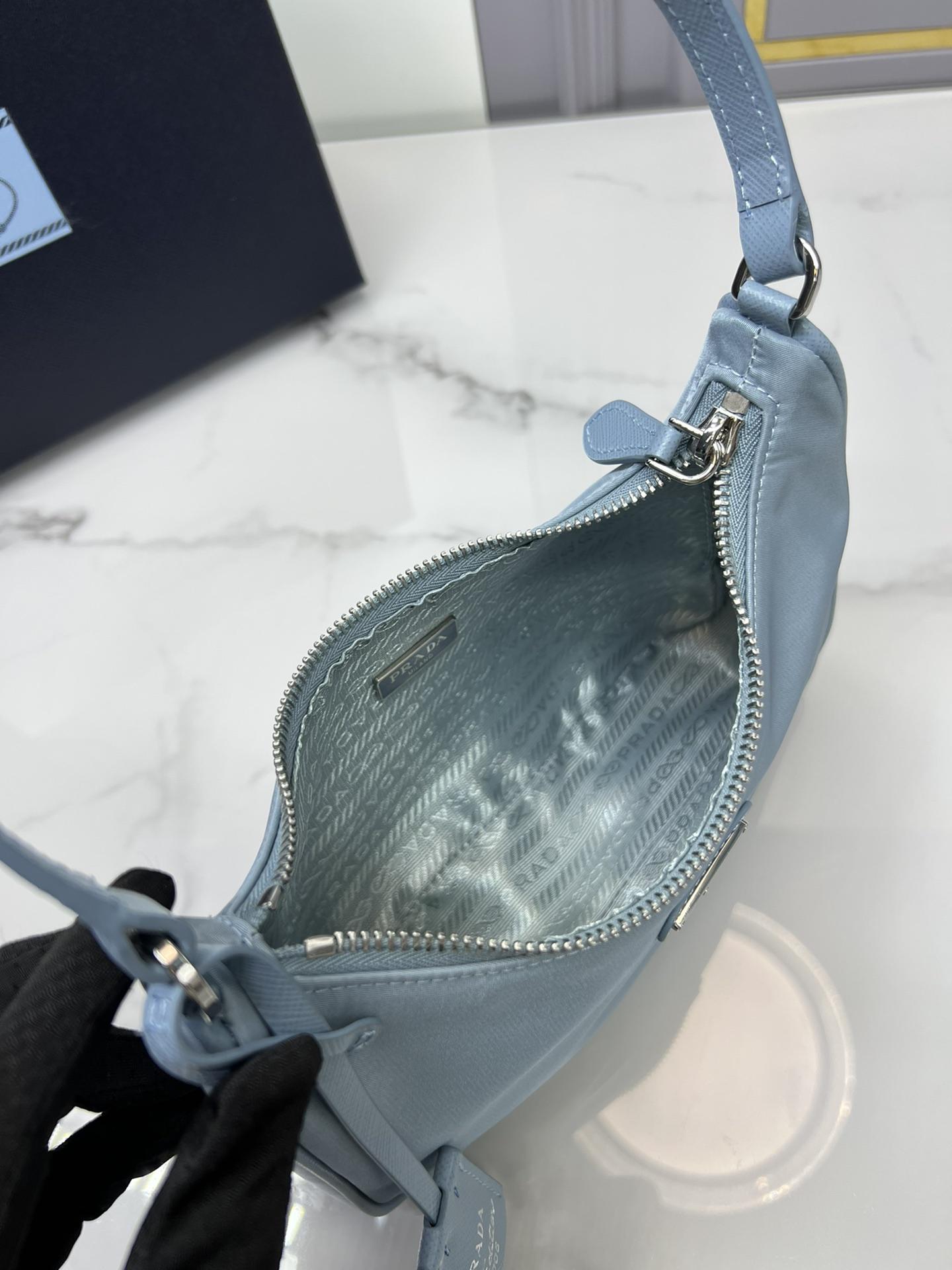 P R A D A Prada Re-Edition 2005 Nylon Shoulder 레플리카 30번 이미지 - Bag | 세미샵 레플리카 사이트