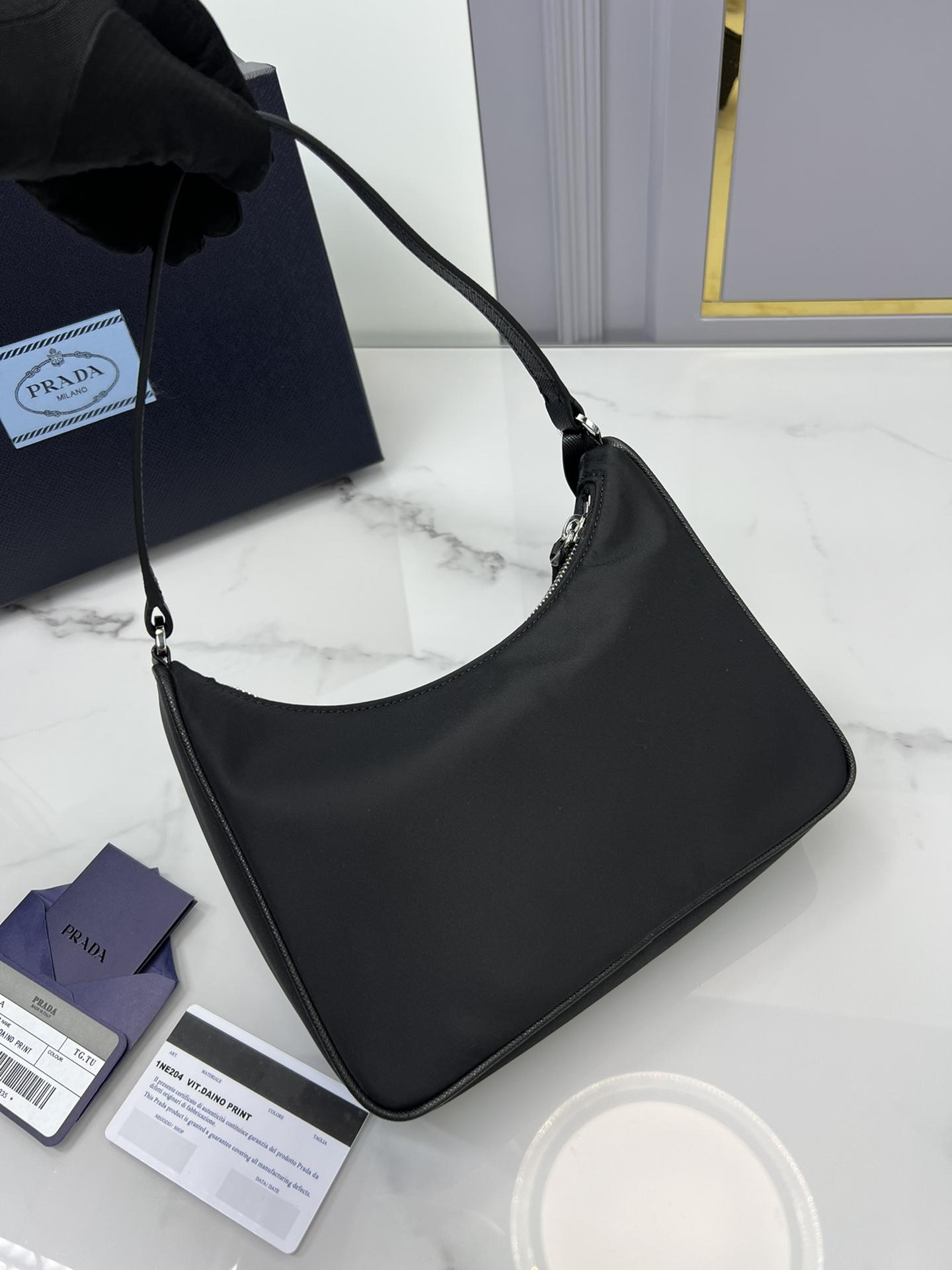 P R A D A Prada Re-Edition 2005 Nylon Shoulder 레플리카 34번 이미지 - Bag | 세미샵 레플리카 사이트