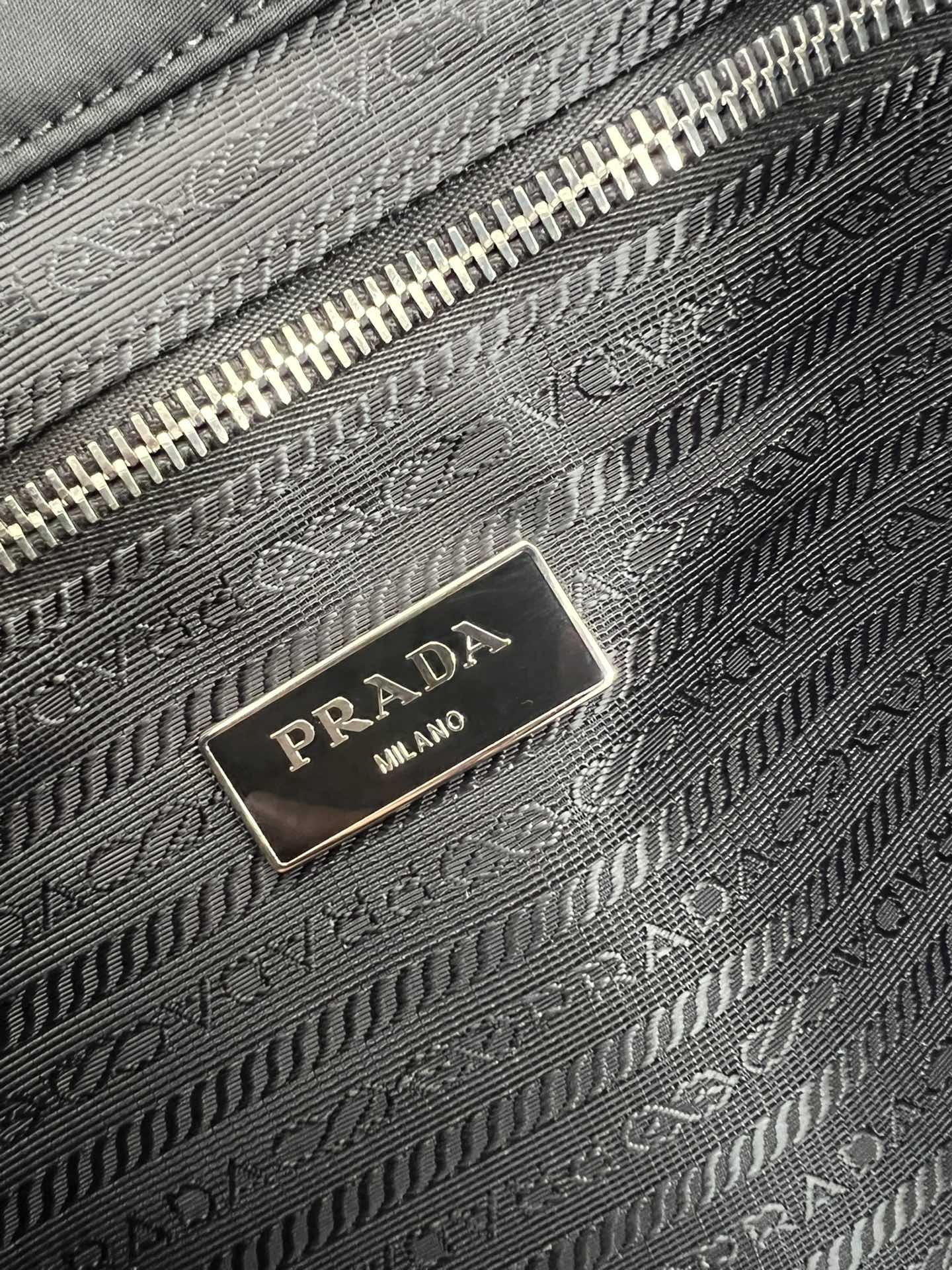 P R A D A Prada Re-Edition Nylon Tote 레플리카 15번 이미지 - Bag | 세미샵 레플리카 사이트