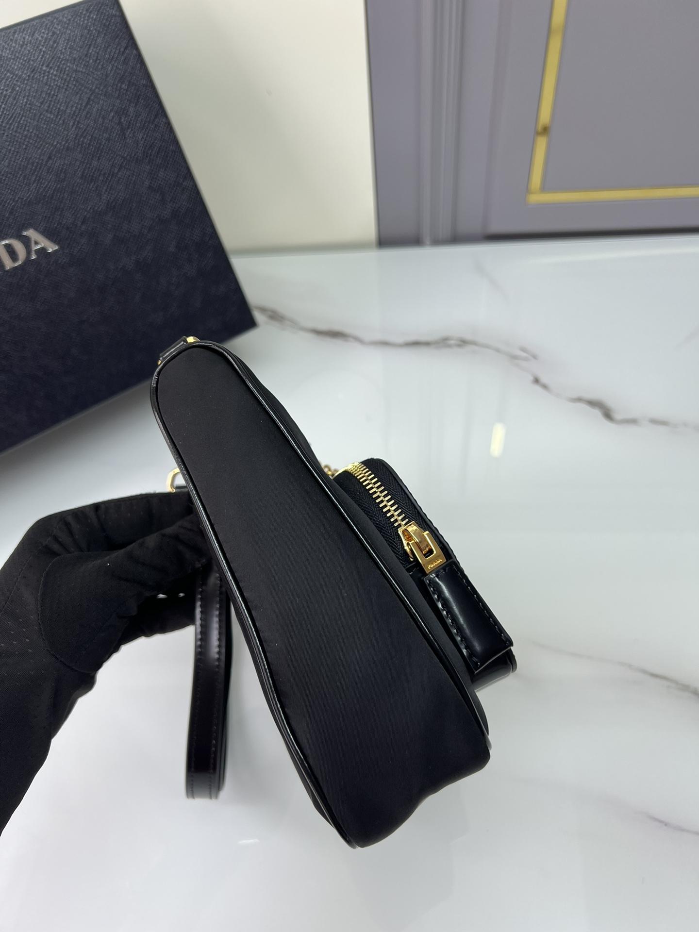 P R A D A Prada Re - Nylon Brushed Mini 레플리카 3번 이미지 - Bag | 세미샵 레플리카 사이트