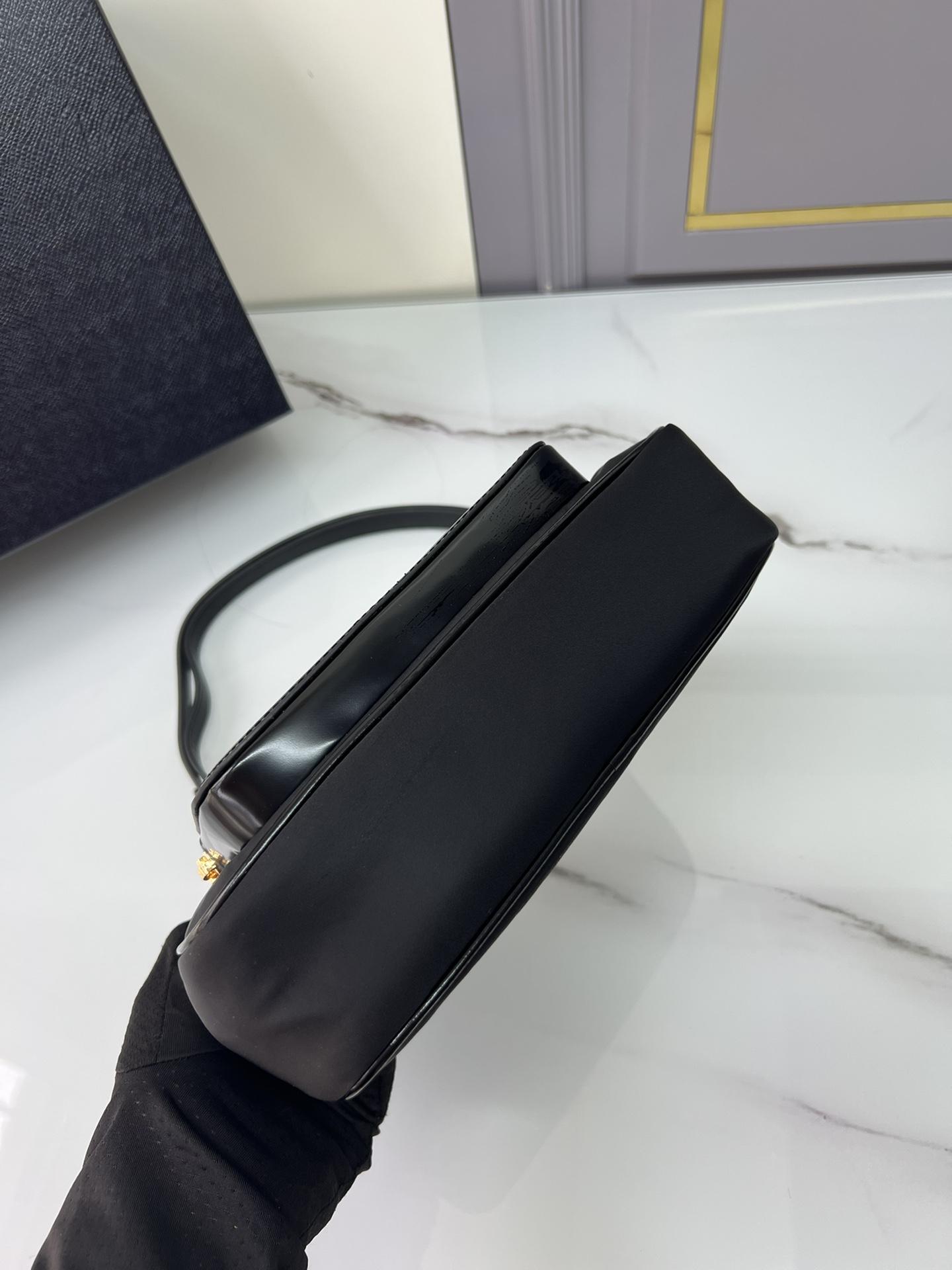 P R A D A Prada Re - Nylon Brushed Mini 레플리카 4번 이미지 - Bag | 세미샵 레플리카 사이트