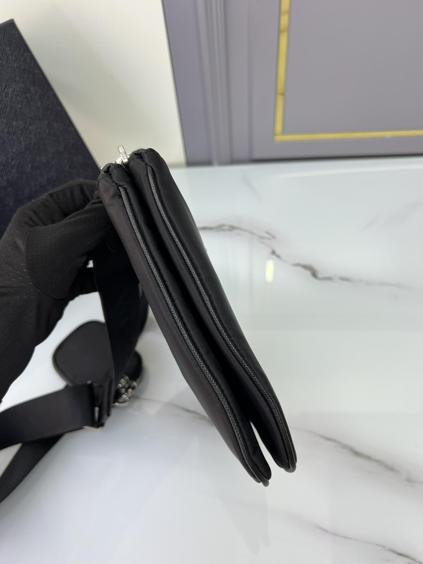 P R A D A Prada Re - Nylon Crossbody 레플리카 3번 이미지 - Bag | 세미샵 레플리카 사이트