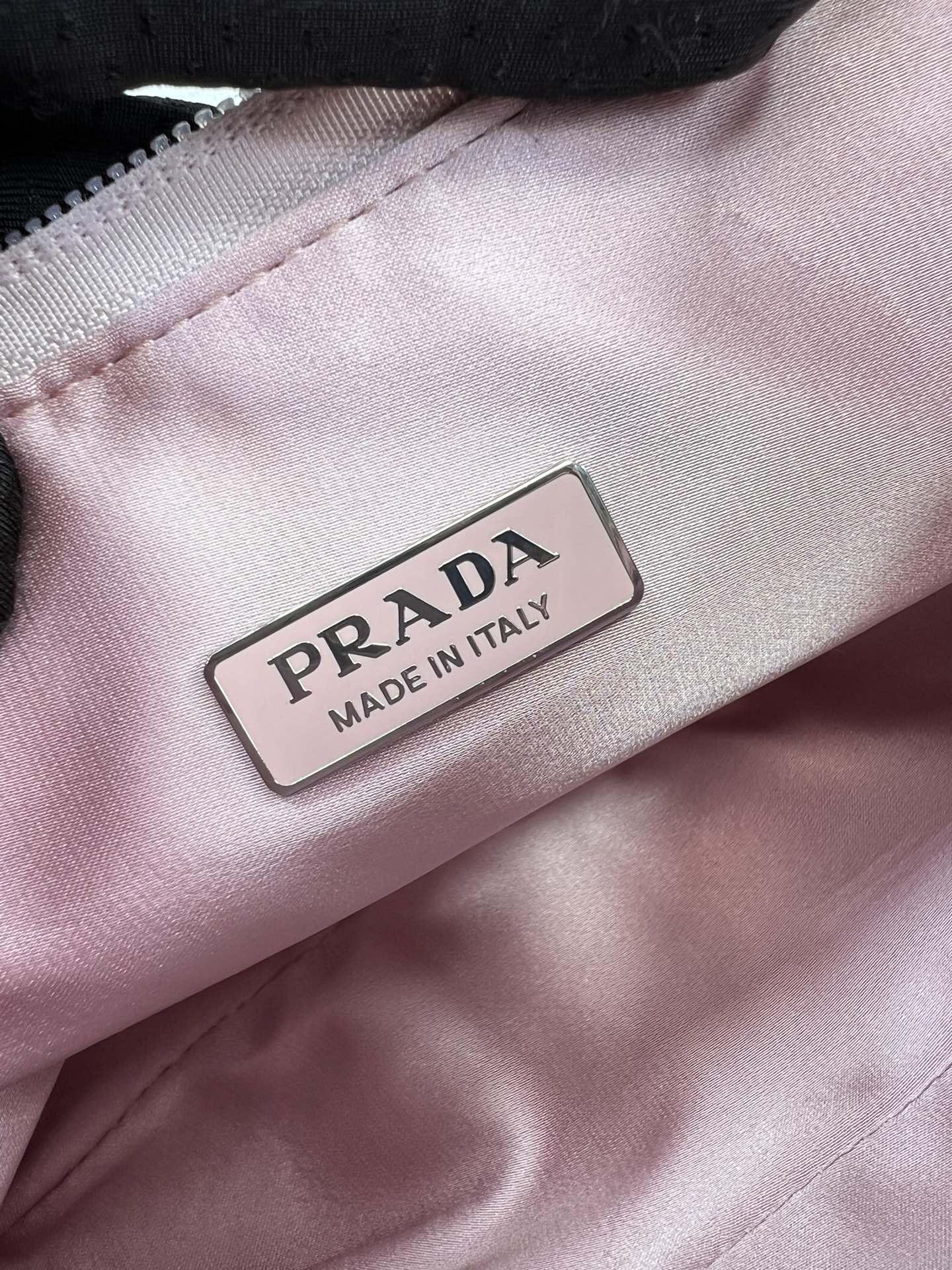 P R A D A Prada Rhinestones Re - Edition Soulder 레플리카 15번 이미지 - Bag | 세미샵 레플리카 사이트