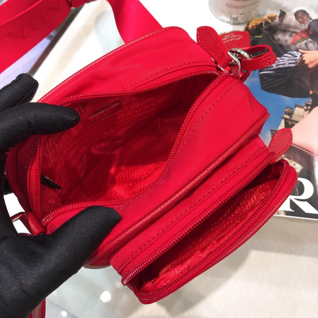 P R A D A Re-Edition 2005 Nylon Camera 레플리카 15번 이미지 - Bag | 세미샵 레플리카 사이트