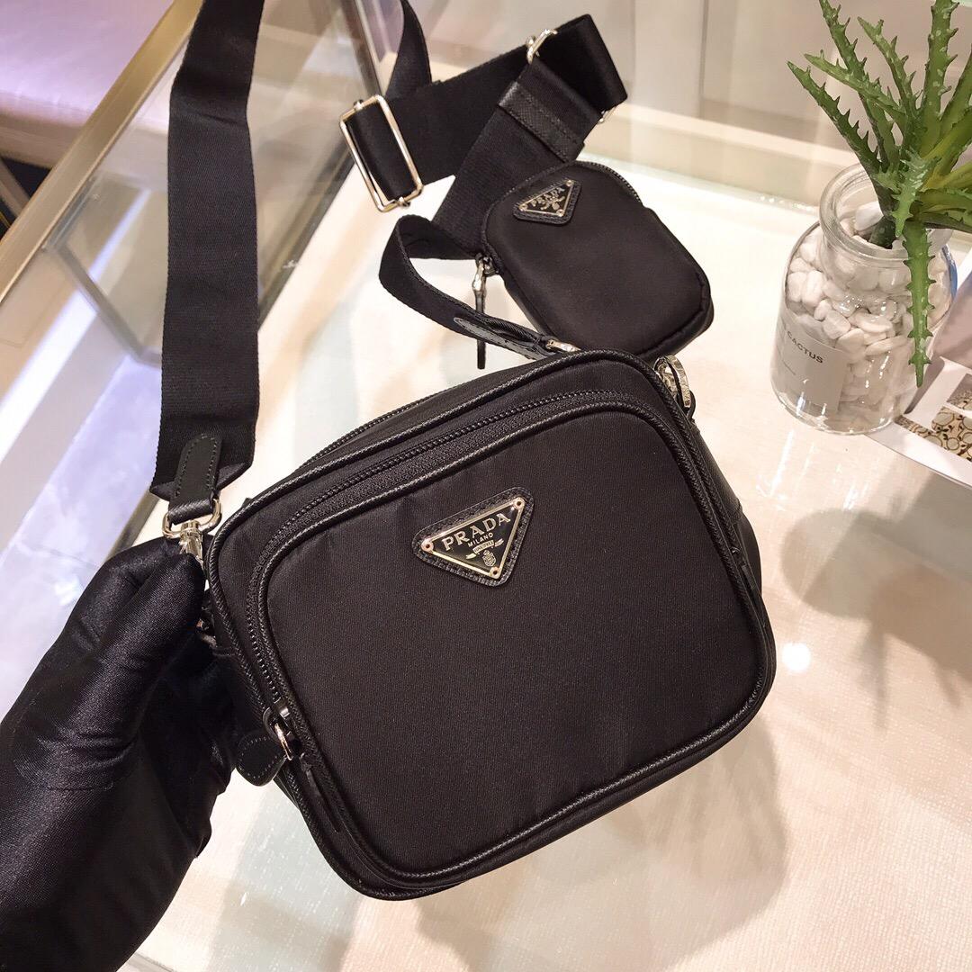 P R A D A Re-Edition 2005 Nylon Camera 레플리카 17번 이미지 - Bag | 세미샵 레플리카 사이트