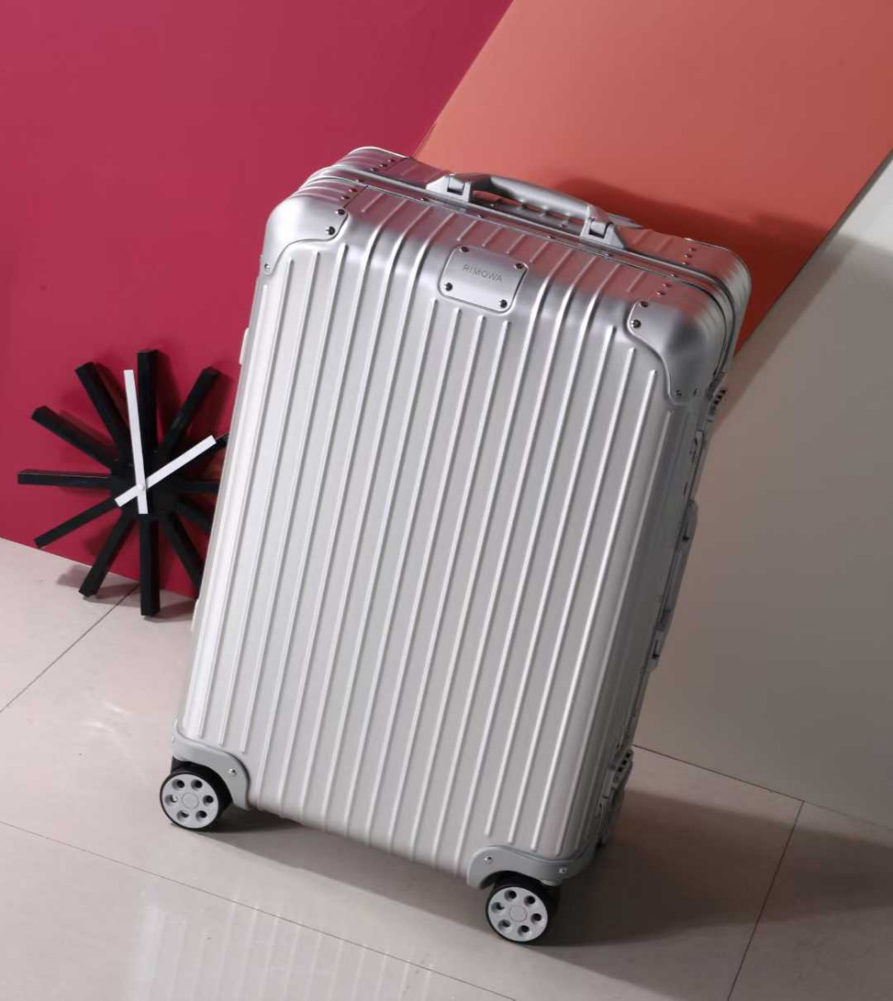 Rimowa 리모와 오리지널 캐빈 알루미늄 슈트케이스 레플리카 4번 이미지 - Bag | 세미샵 레플리카 사이트