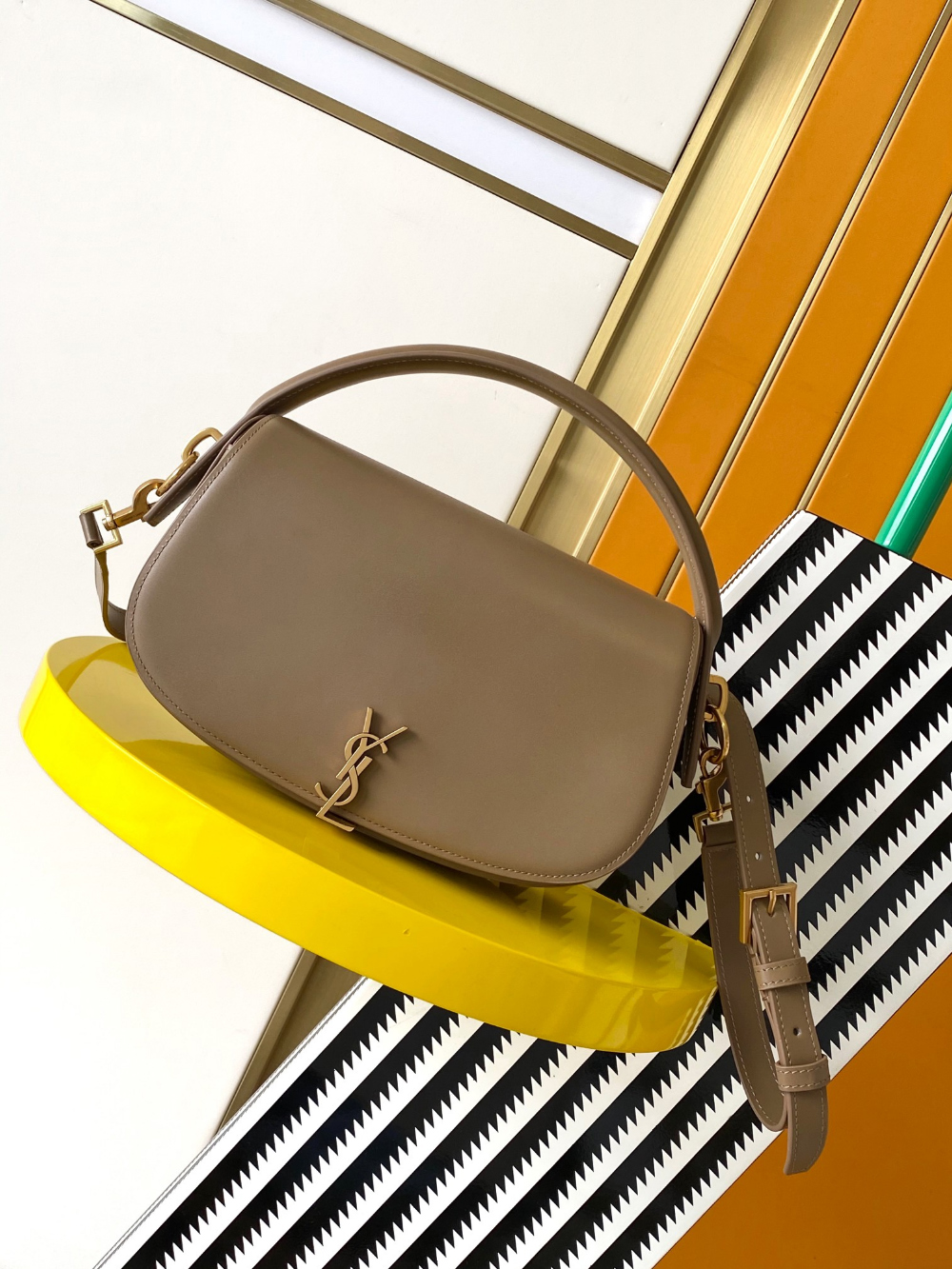 Saint Laurent Voltaire