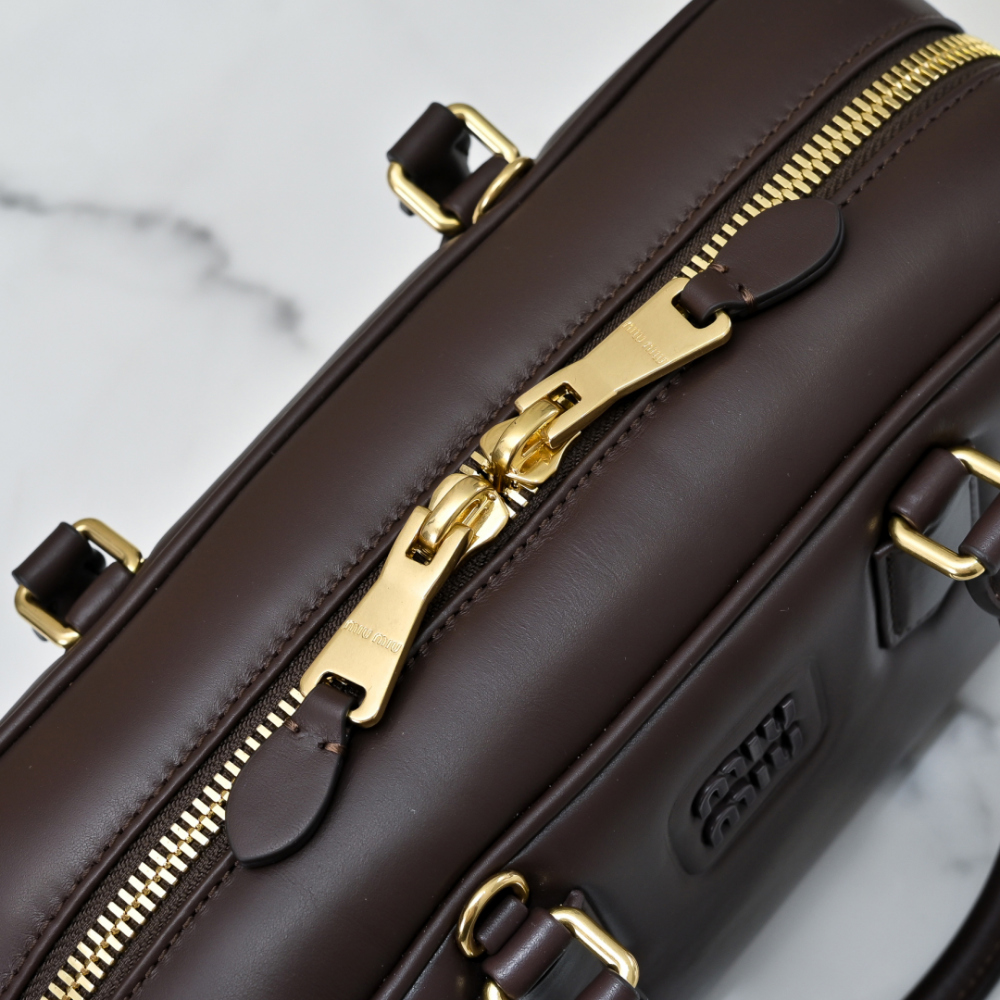 Miu Miu Miu Miu Arcadie Leather Large 레플리카 6번 이미지 - Bag | 세미샵 레플리카 사이트