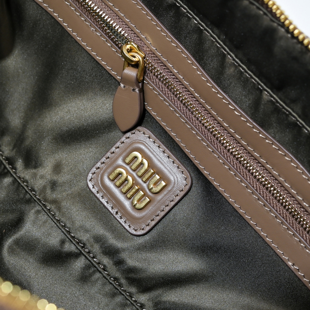 Miu Miu Miu Miu Arcadie Leather Large 레플리카 45번 이미지 - Bag | 세미샵 레플리카 사이트