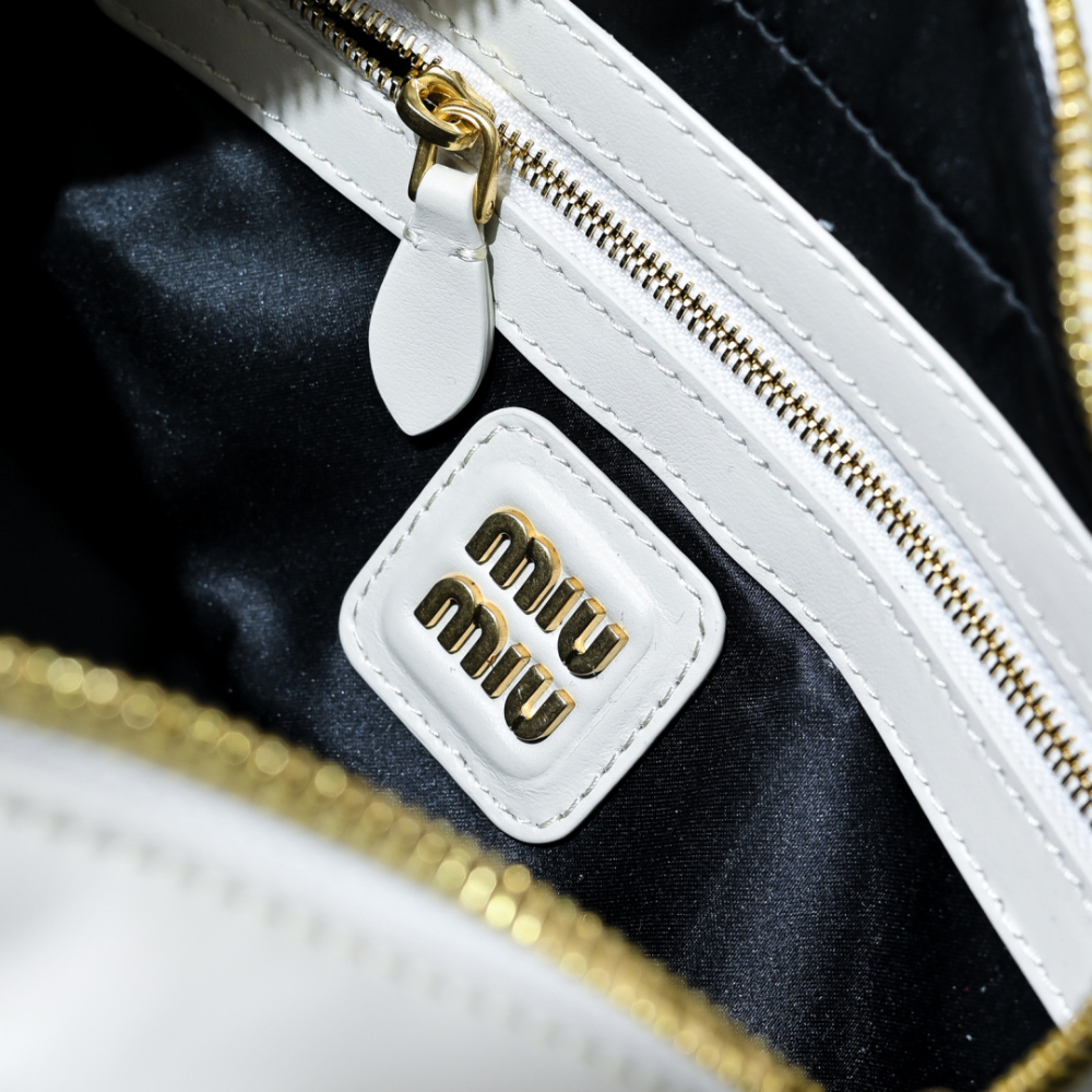 Miu Miu Miu Miu Arcadie Leather Regular 레플리카 27번 이미지 - Bag | 세미샵 레플리카 사이트