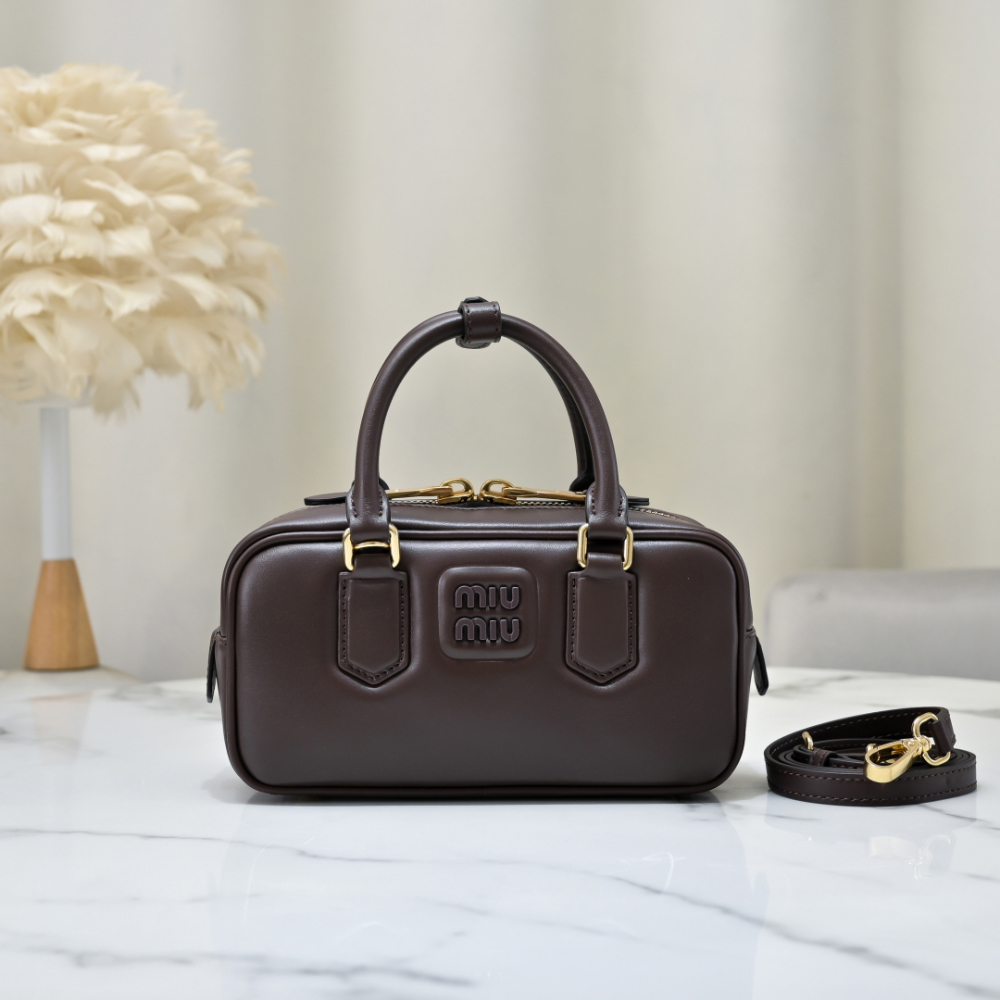 Miu Miu Miu Miu Arcadie Leather Regular 레플리카 28번 이미지 - Bag | 세미샵 레플리카 사이트