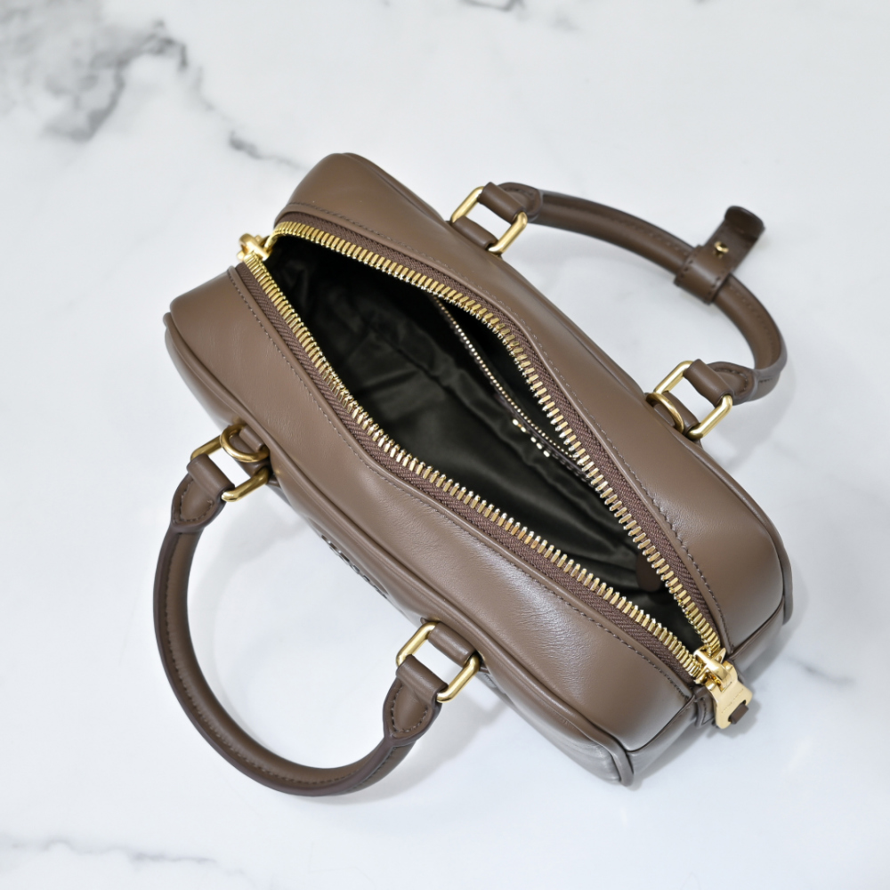 Miu Miu Miu Miu Arcadie Leather Regular 레플리카 44번 이미지 - Bag | 세미샵 레플리카 사이트