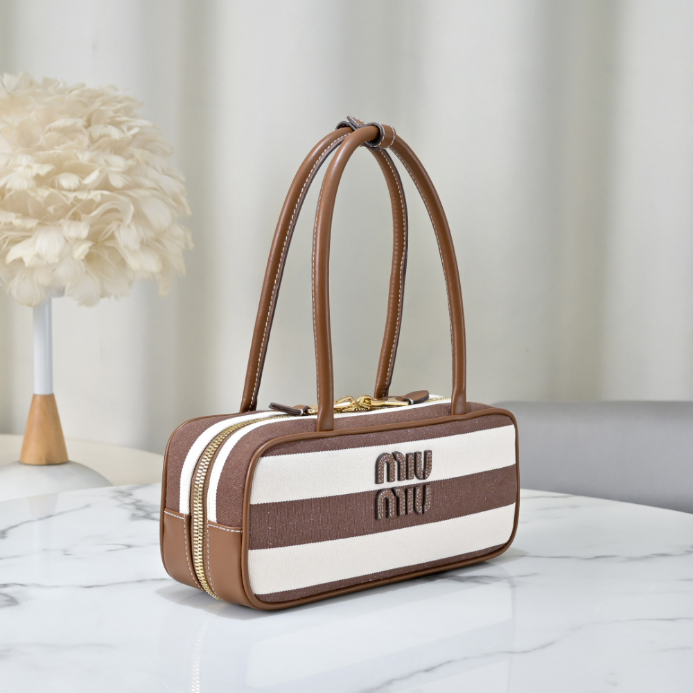 Miu Miu Miu Miu Beau Canvas And Leather 레플리카 3번 이미지 - Bag | 세미샵 레플리카 사이트