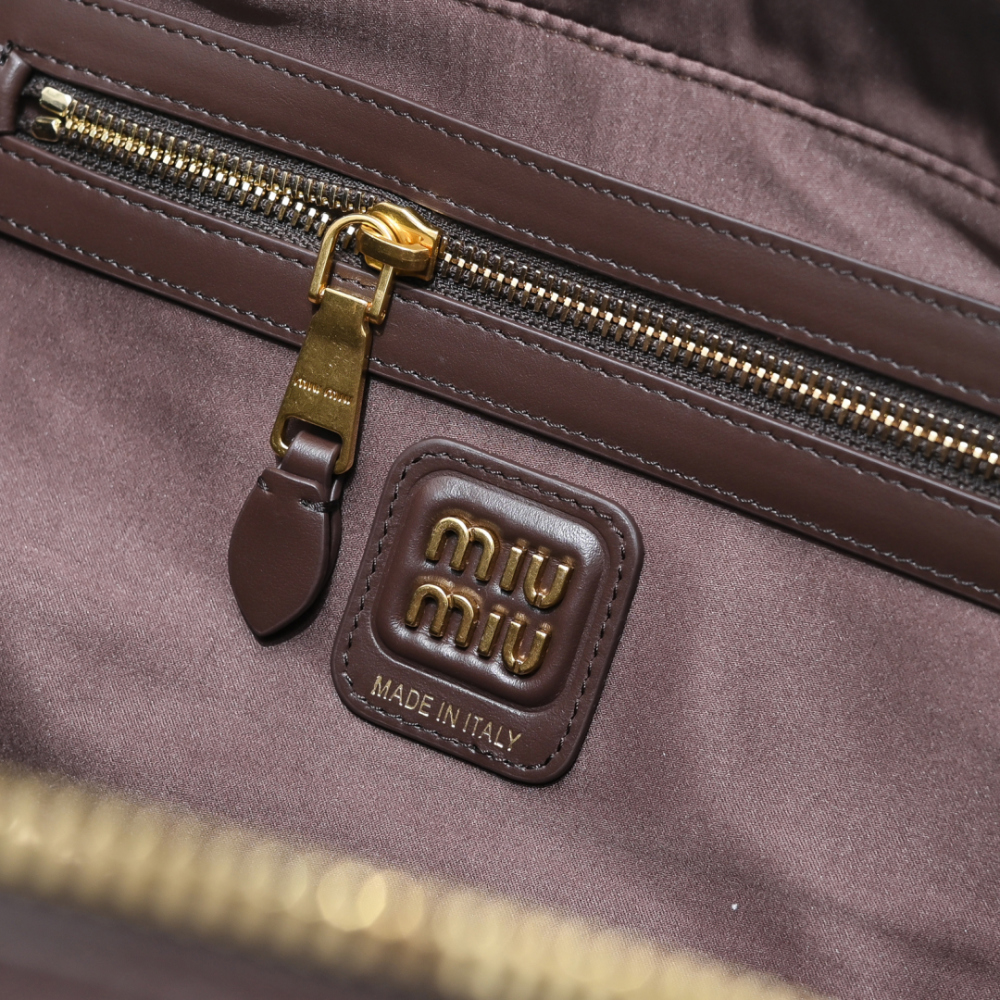 Miu Miu Miu Miu Beau Leather Top Handle 레플리카 9번 이미지 - Bag | 세미샵 레플리카 사이트