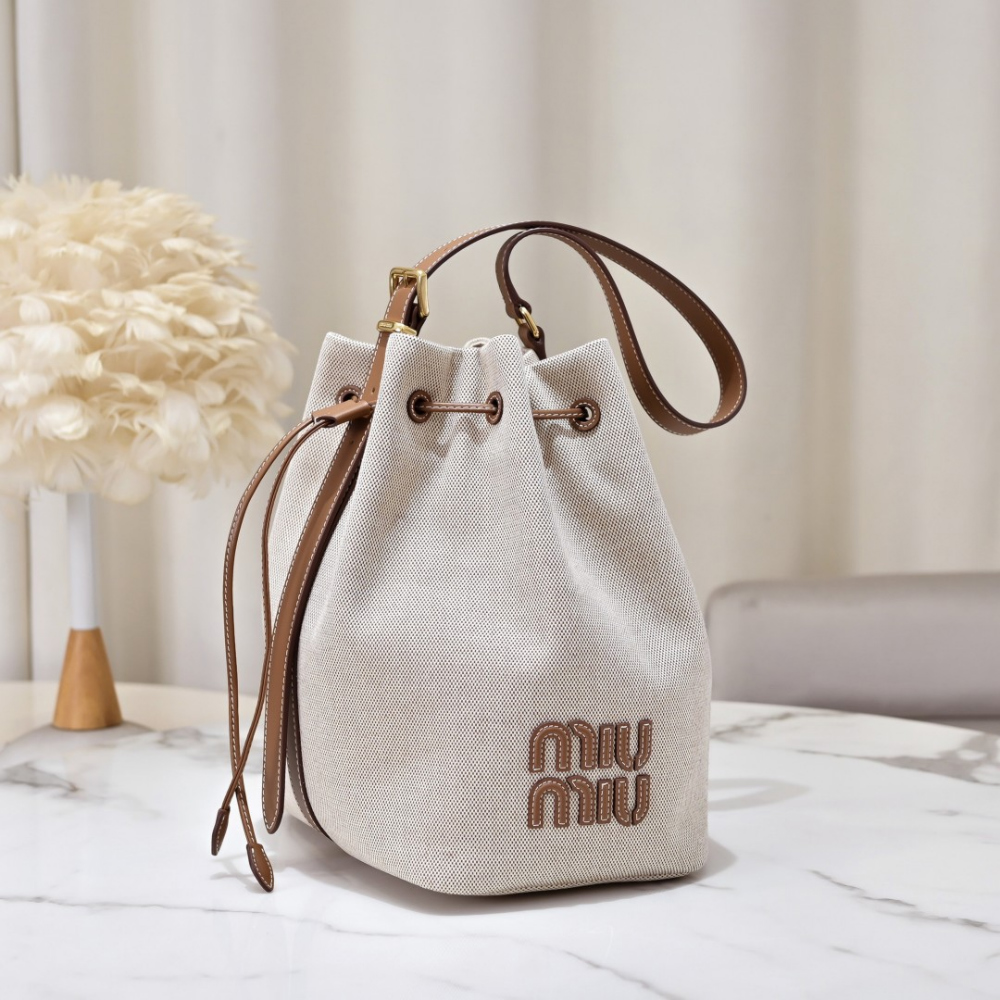 Miu Miu Miu Miu Canvas Leather Bucket 레플리카 1번 이미지 - Bag | 세미샵 레플리카 사이트