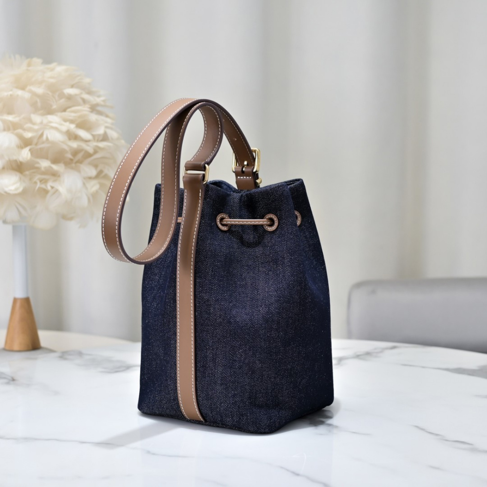 Miu Miu Miu Miu Denim Leather Bucket 레플리카 2번 이미지 - Bag | 세미샵 레플리카 사이트