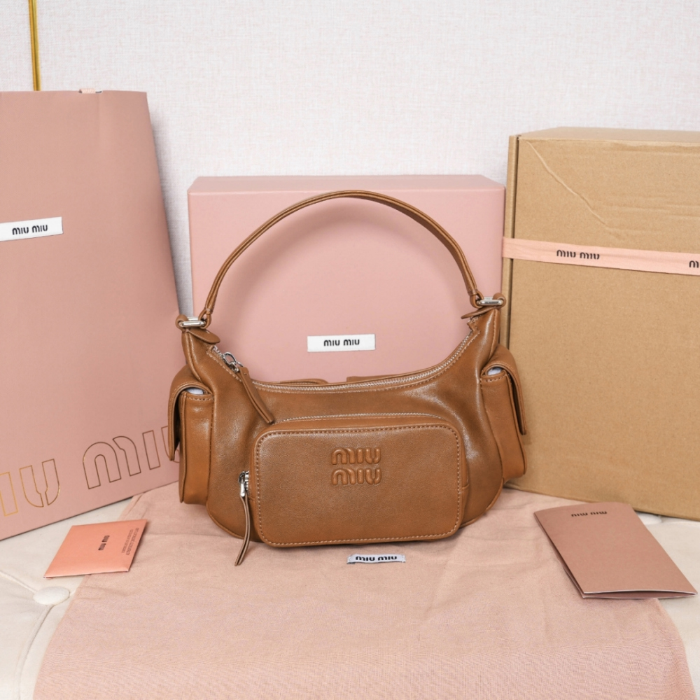 Miu Miu Miu Miu Nappa Leather Pocket 레플리카 1번 이미지 - Bag | 세미샵 레플리카 사이트