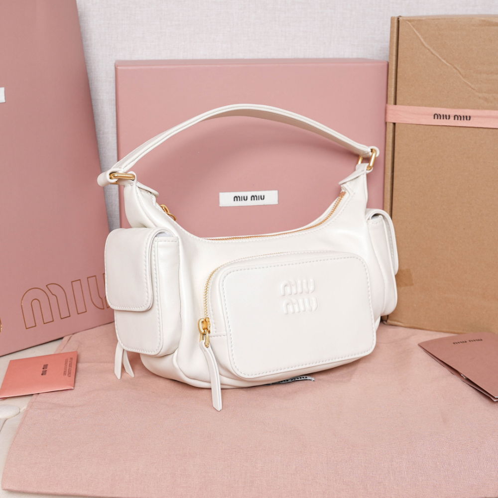 Miu Miu Miu Miu Nappa Leather Pocket 레플리카 3번 이미지 - Bag | 세미샵 레플리카 사이트