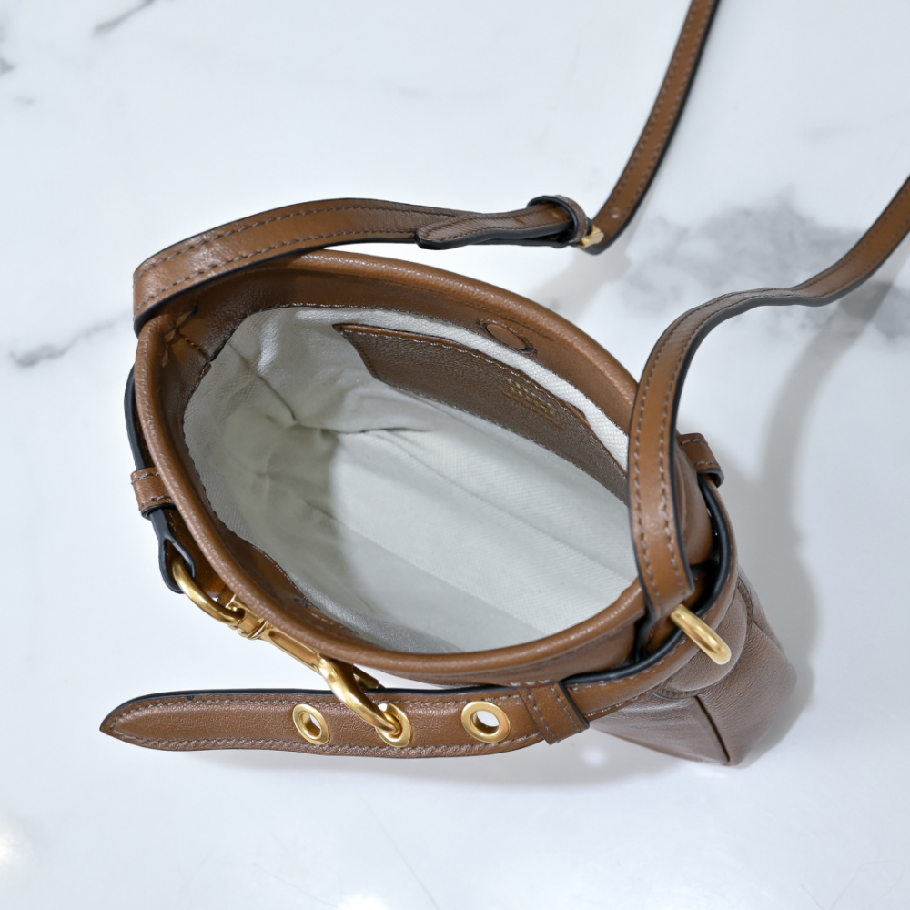 Miu Miu Nappa Leather Pouch - 상세 이미지
