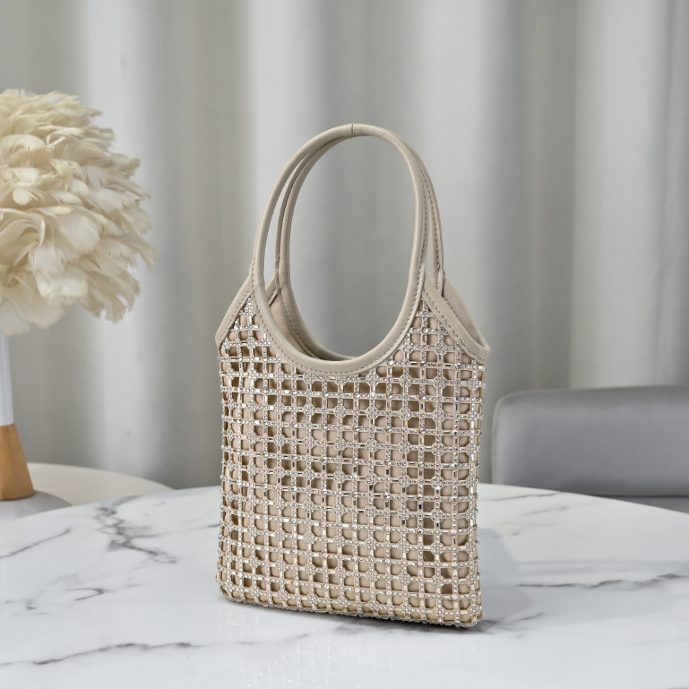 Miu Miu Miu Miu Rete Starlight Crystal Tote 레플리카 3번 이미지 - Bag | 세미샵 레플리카 사이트