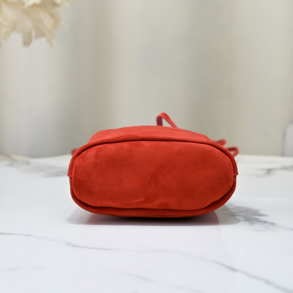 Miu Miu Miu Miu Suede Pouch 레플리카 13번 이미지 - Bag | 세미샵 레플리카 사이트