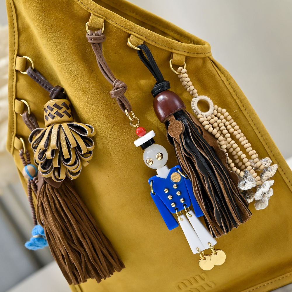 Miu Miu Miu Miu Suede With Trick 레플리카 5번 이미지 - Bag | 세미샵 레플리카 사이트