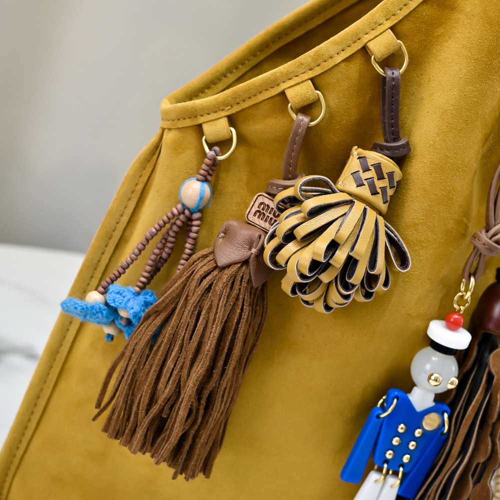 Miu Miu Miu Miu Suede With Trick 레플리카 6번 이미지 - Bag | 세미샵 레플리카 사이트