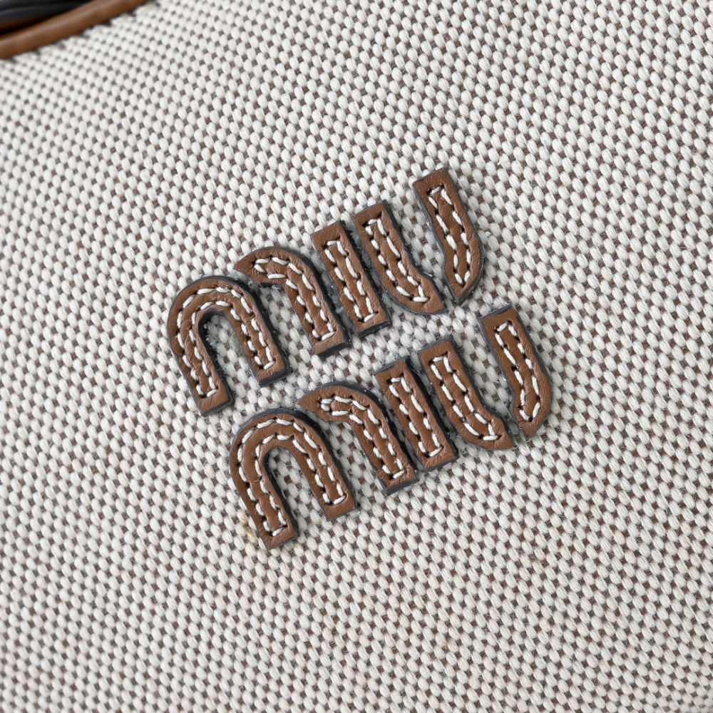 Miu Miu Miu Miu Wander Canvas And Leather 레플리카 5번 이미지 - Bag | 세미샵 레플리카 사이트
