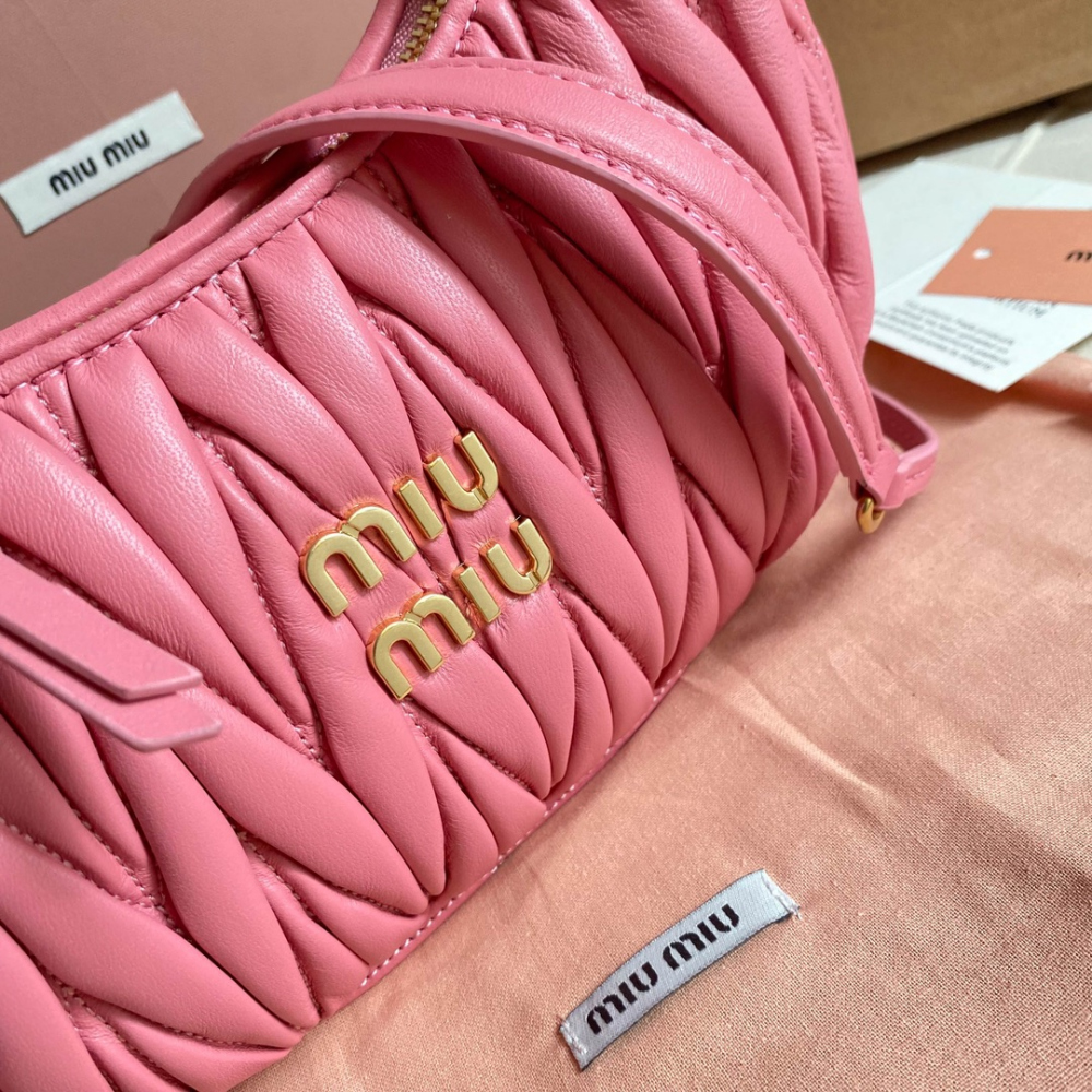 Miu Miu Miu Miu Wander Matelasse Nappa Leather Hobo 레플리카 6번 이미지 - Bag | 세미샵 레플리카 사이트