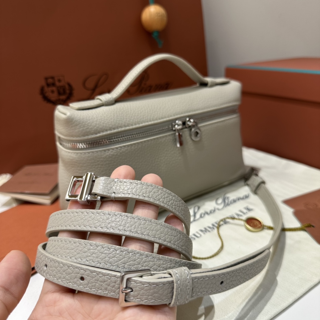 로로피아나 엑스트라 포켓 파우치 L19 6번 이미지