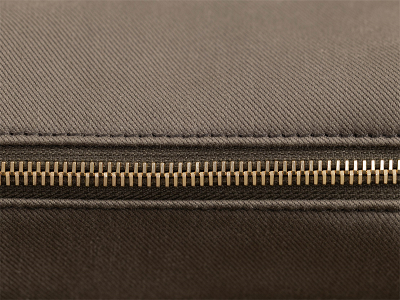 미우미우 미우미우 개버딘 파우치 올리브 그린 5NE841 레플리카 20번 이미지 - Bag | 세미샵 레플리카 사이트